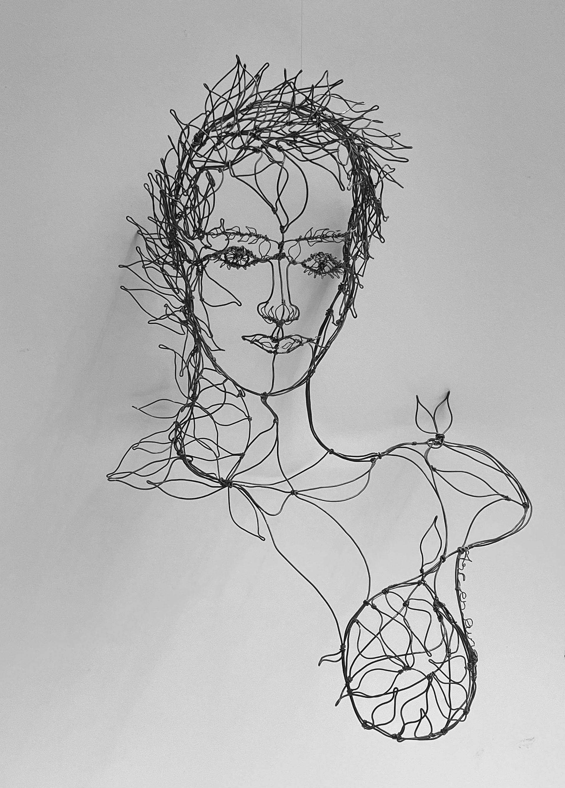 Sculpture Buste de femme en métal - 3800€