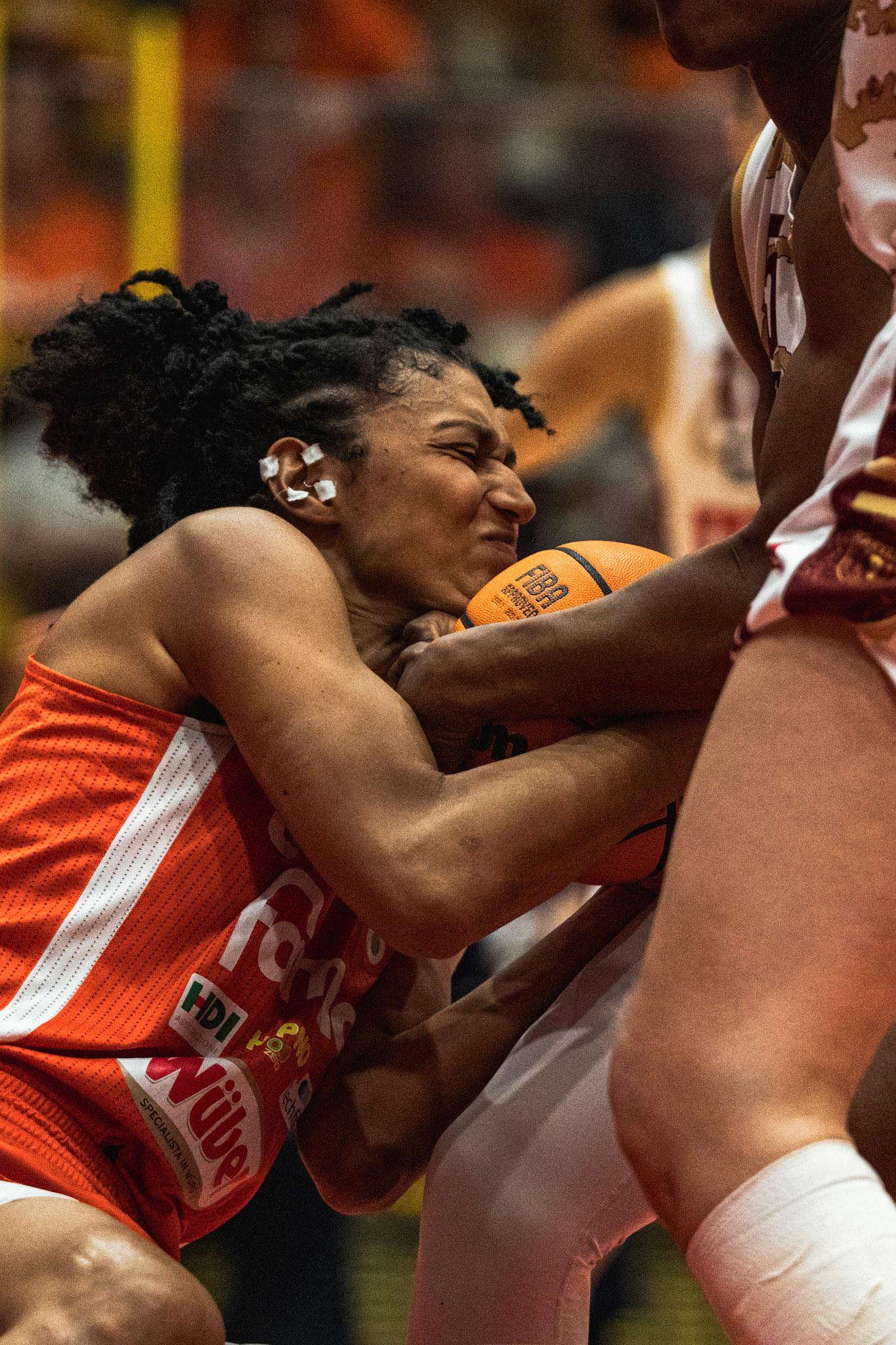 jasmine keys #31 rebound and fight for the ballLBF Serie A1: Famila Schio vs Umana Reyer Venezia
