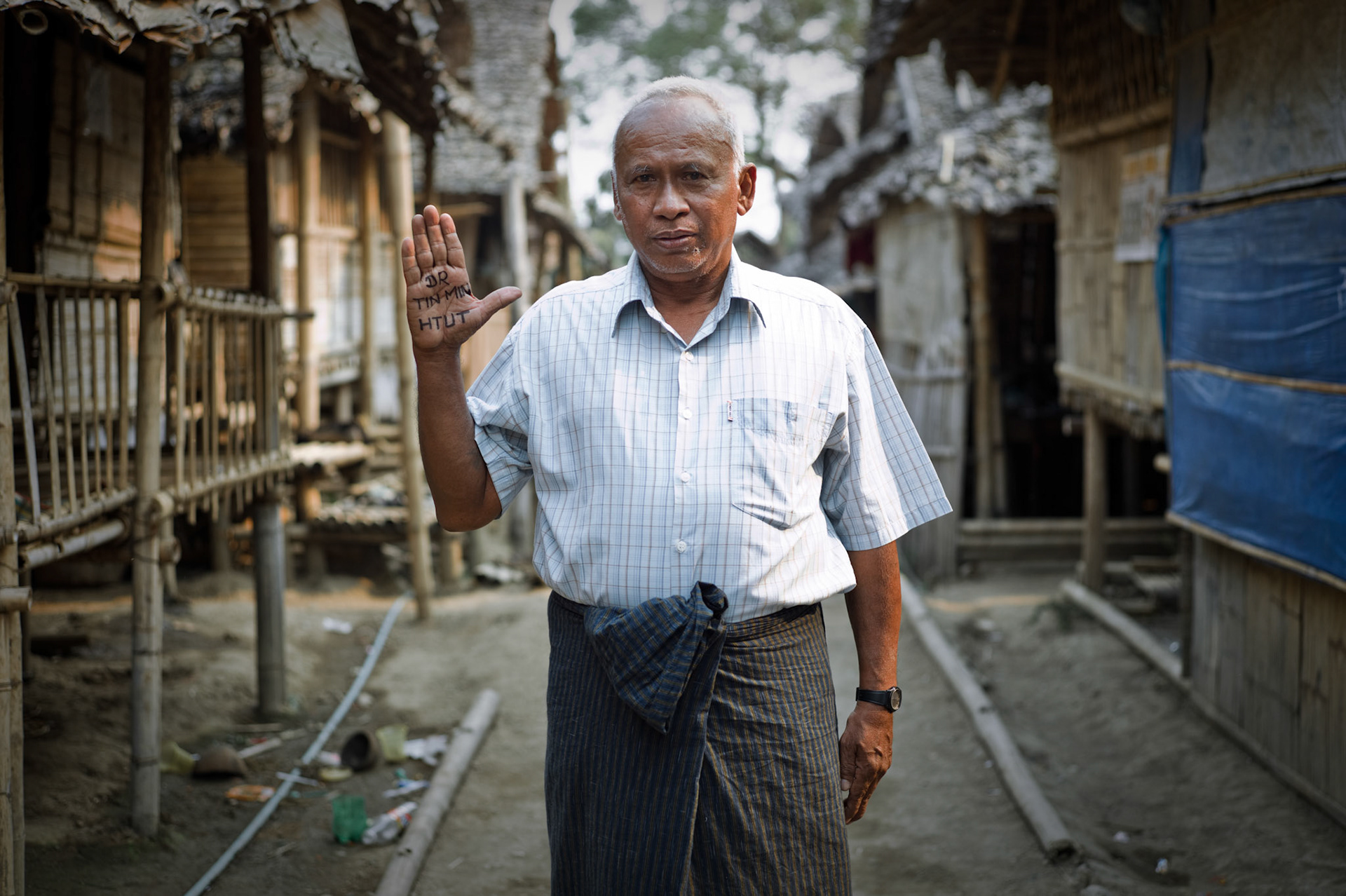 U Chit Tin, an elected member of parliament for the NLD in the 1990 general election, was arrested in November 1990 for his involvement in a secret meeting in Mandalay to organise a parallel government. He was charged with high treason and sentenced to 25 years in prison. He spent 2 years in Insein before being released under amnesty in 1992. He fled Burma in 2004 and is now living n Nupo refugee camp on the Thai-Burma border awaiting resettlement to a third country.
Dr Tin Min Htut, also an elected MP for the NLD was first arrested in 1997 and charged with illegal possession of foreign currency when the authorities found two Singapore coins in a toy cup belonging to his son. He was jailed for 3 years. In 2008 along with four other members of the NLD he wrote a letter of concern to the UN Secretary General and was arrested and sentenced to 15 years in prison. He is detained in Insein prison.