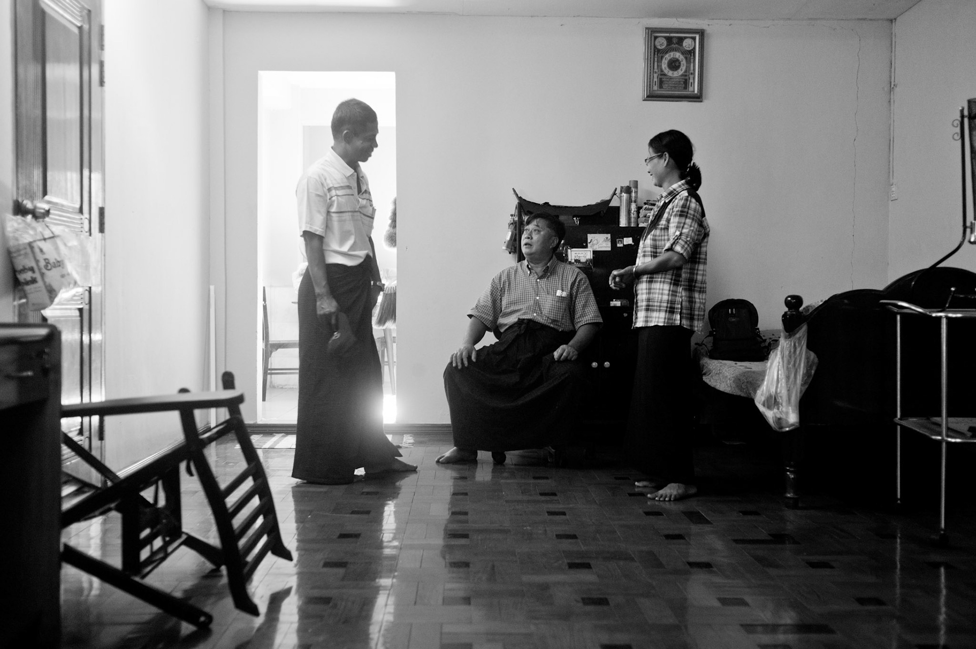 Zaya and Min Zeya, both recently freed from their 65 year prison sentences under a presidential amnesty, enjoy catching up once more. Both men have been jailed on two seperate occasions each spending more than a decade behind bars for their political activities