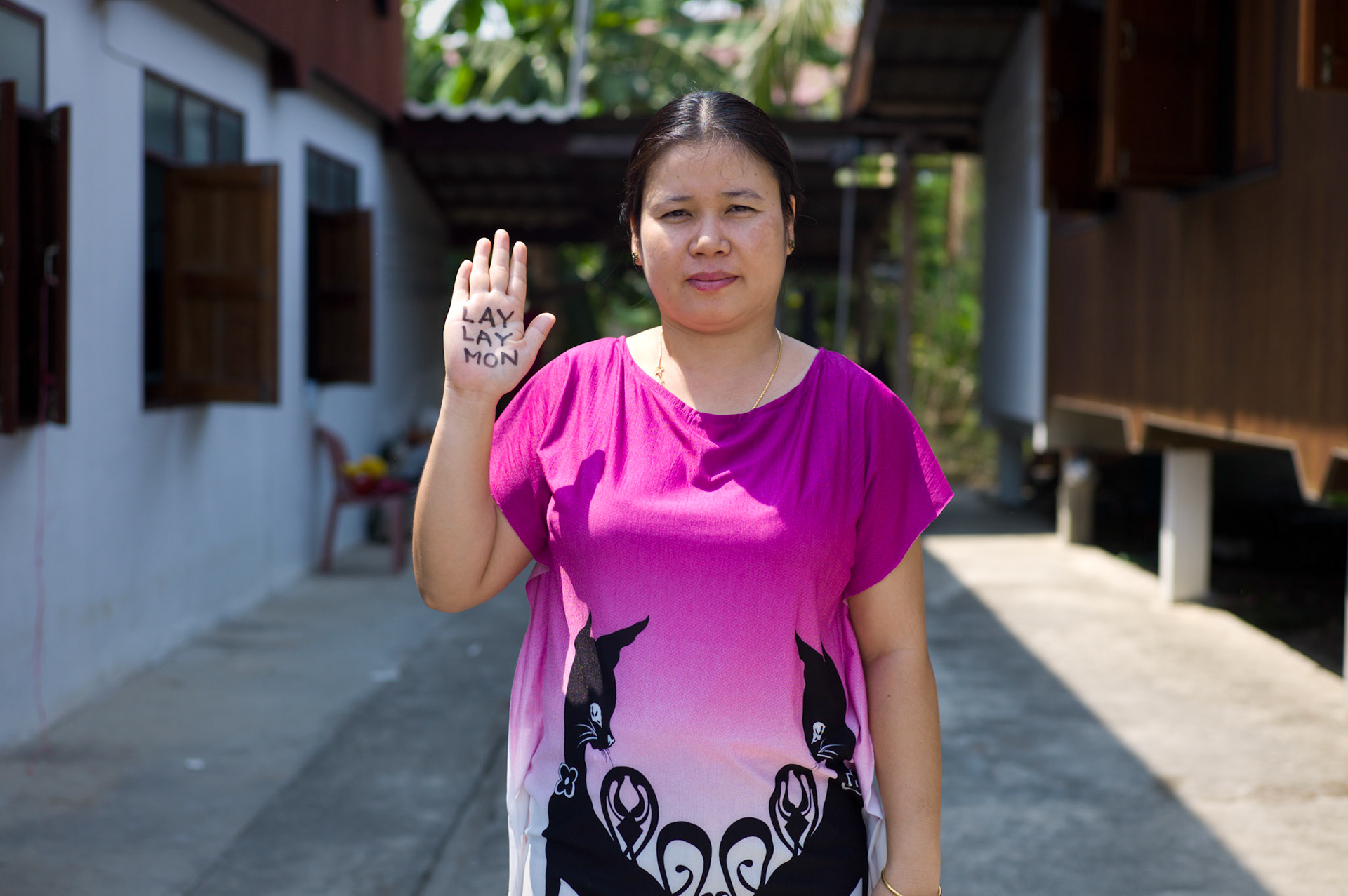 Ei Shwe Sin Nyunt was arrested in December 1996 for her role in student demonstrations. She spent almost 6 years in Insein and Tharawaddy prisons. She fled Burma with her husband Yin Htway (also a former political prisoner of more than 10 years) and she now She now lives in exile on the Thai-Burma border with her husband who is also a former political prisoner.
Lay Lay Mon, a journalist and member of the 88 Generation Students, was first arrested and imprisoned for her involvement during the 1996 student protests. She joined the monk-led protests through the streets of Rangoon in September 2007 before being arrested on 22nd September and sentenced to 11 years. She was released from Shwebo prison under amnesty in October 2011.