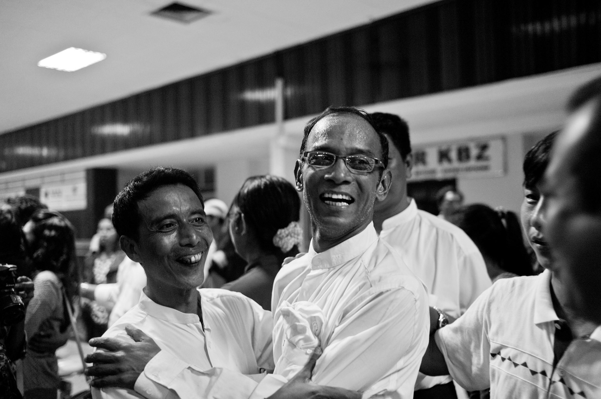 Mya Aye was sentenced to 65 years in prison in 2007 for his role in leading peaceful protests. The Presidential amnesty saw more than 600 political prisoners released from prison, many of who were former leaders of the mass democracy uprising in 1988 and were serving long sentences of 65 years or more.