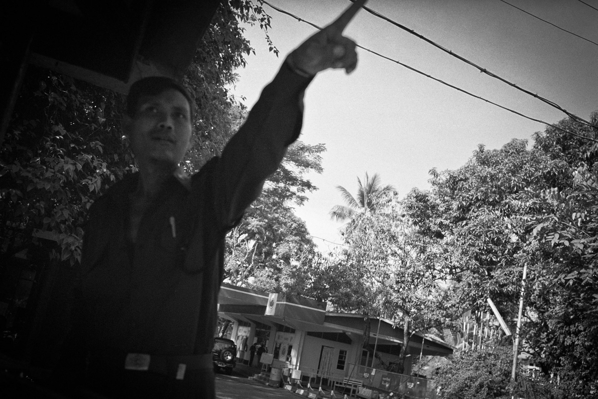 Burmese authorities are wary of all foreigners and journalists are banned from entering the country. even an innocent conversation with a local can result in their being detained for questioning.