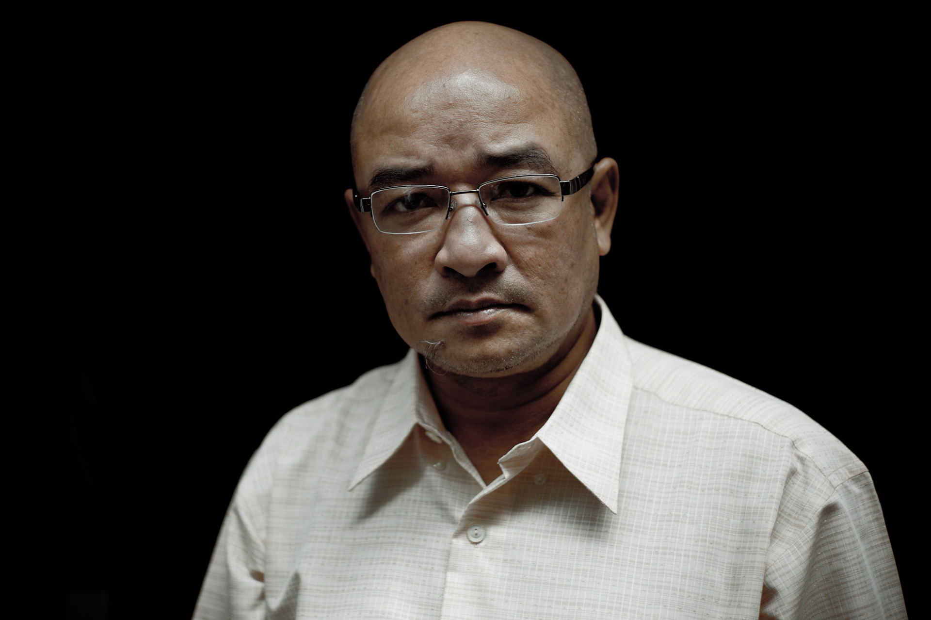 Zarganar is Burma’s most famous comedian, actor and film director. Previously imprisoned several times for his political activities, he was arrested in June 2008 and sentenced to 35 years for delivering aid to survivors of Cyclone Nargis and talking to foreign journalists about the government’s lack of action. He was released from Myitkyina prison under amnesty in October 2011