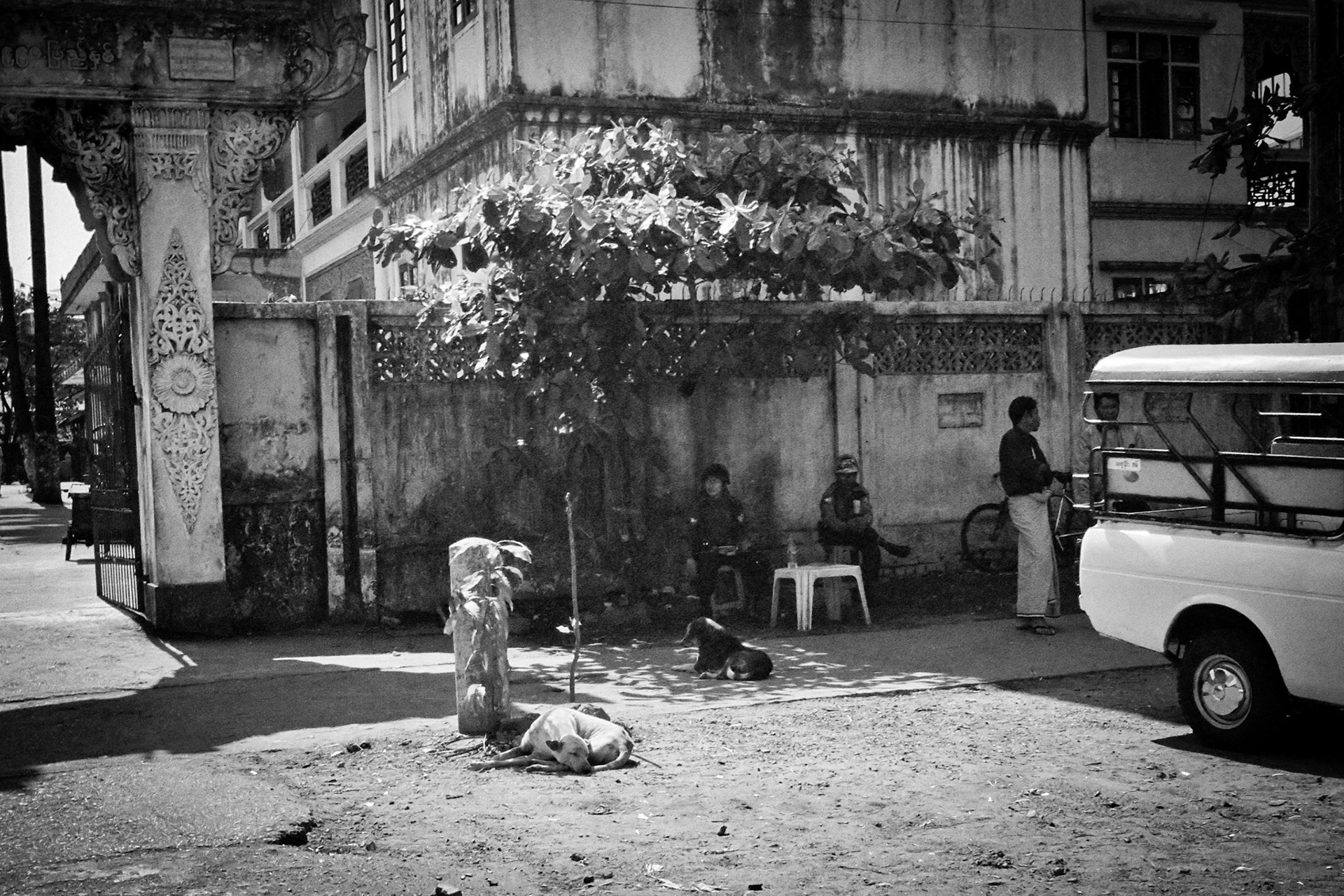 Soldiers  on watch outside a monastery near to Shwedagon Pagoda in Bahan township, Rangoon. Shwedagon Pagoda had been a focal point for monks to meet during the uprising.