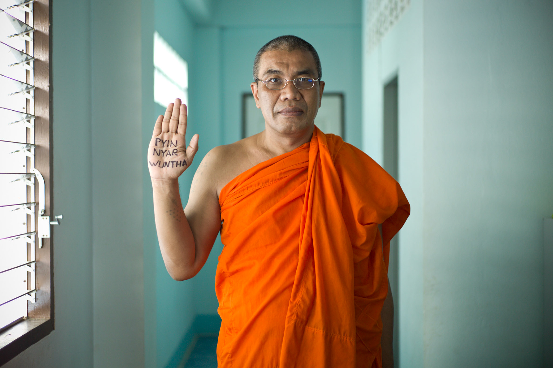 U Zawana was arrested in 1993 after meeting with UN Special Rapporteur for Human Rights Yozo Yokota and informing him of the dire human rights situation in Burma. He was sentenced to 29 years in jail. Upon his release in 2009 the authorities forbade him to return to monkhood so was forced to flee Burma in November 2009 and currently lives on the Thai-Burma border.
U Pyinnyar Wuntha is a colleague of U Zawana and a fellow monk currently detained in Insein prison.