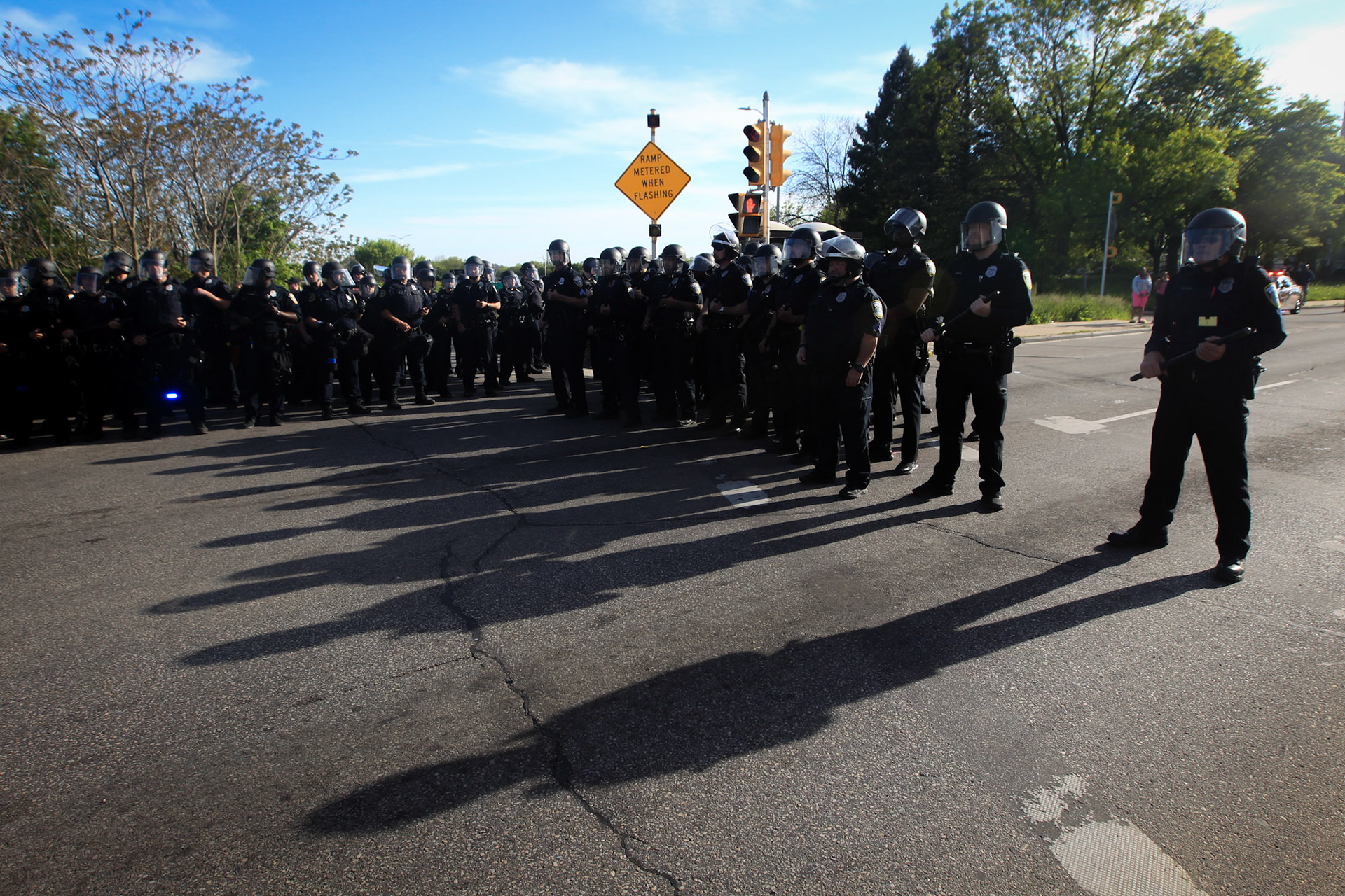 Milwaukee, WI, May 31. The third day of the march in Milwaukee was carried out peacefully, the march started from MLK and Locust to Oakland avenue, Hundreds of protesters cry out for justice after the murder of George Floyd caused by a police officer in Minneapolis . (photo by: Edwin Gonzalez)