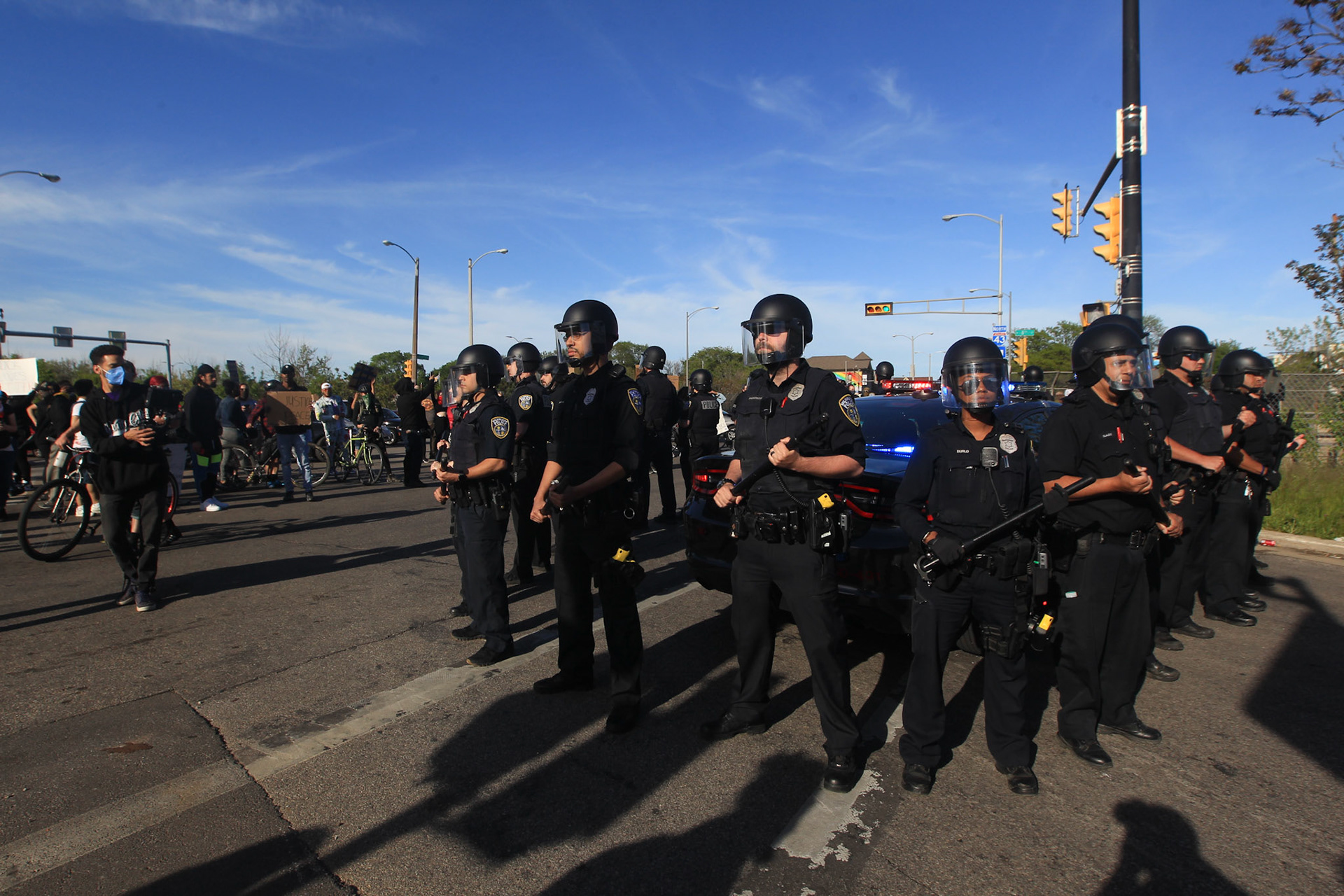 Milwaukee, WI, May 31. The third day of the march in Milwaukee was carried out peacefully, the march started from MLK and Locust to Oakland avenue, Hundreds of protesters cry out for justice after the murder of George Floyd caused by a police officer in Minneapolis . (photo by: Edwin Gonzalez)