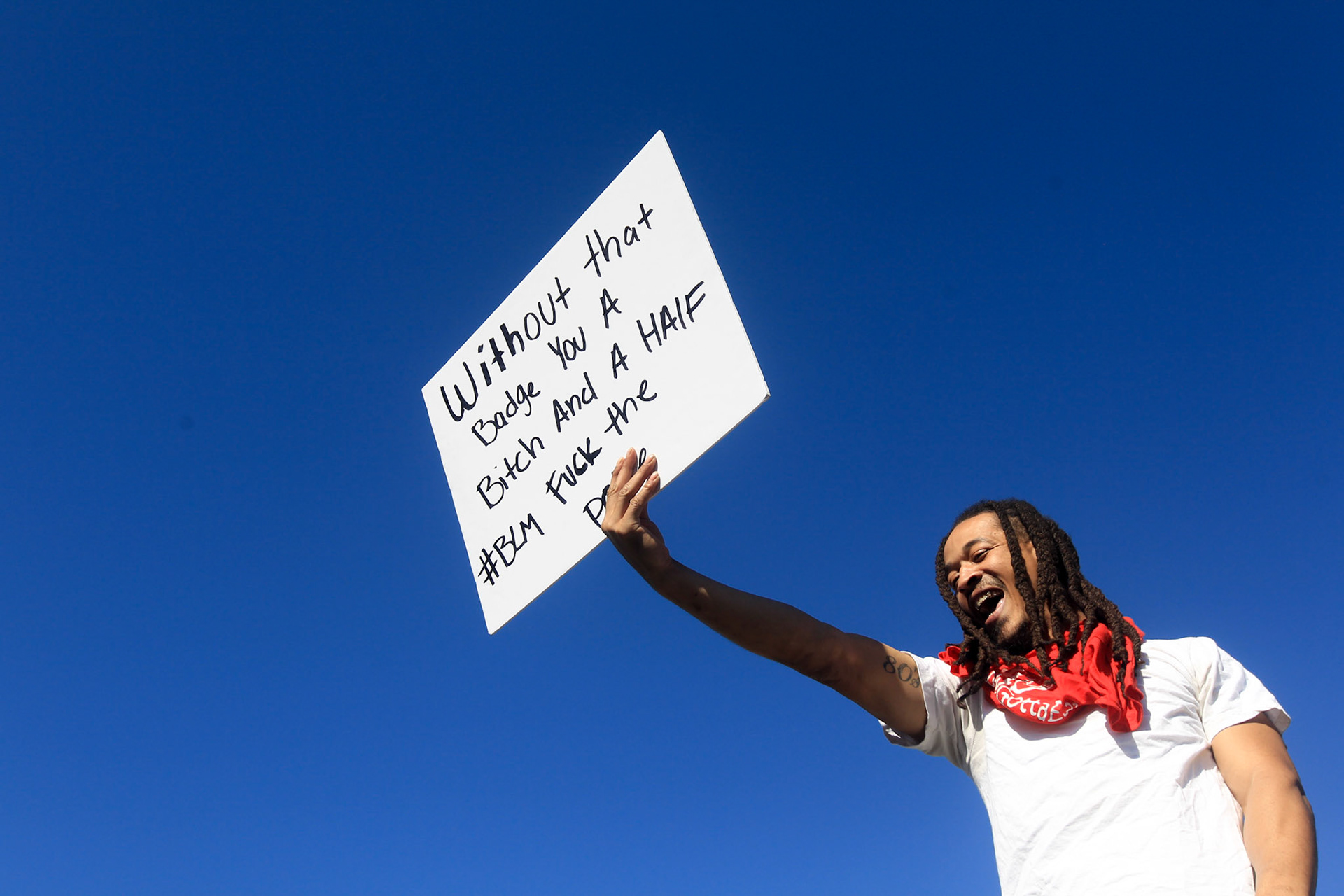 Milwaukee, WI, May 31. The third day of the march in Milwaukee was carried out peacefully, the march started from MLK and Locust to Oakland avenue, Hundreds of protesters cry out for justice after the murder of George Floyd caused by a police officer in Minneapolis . (photo by: Edwin Gonzalez)