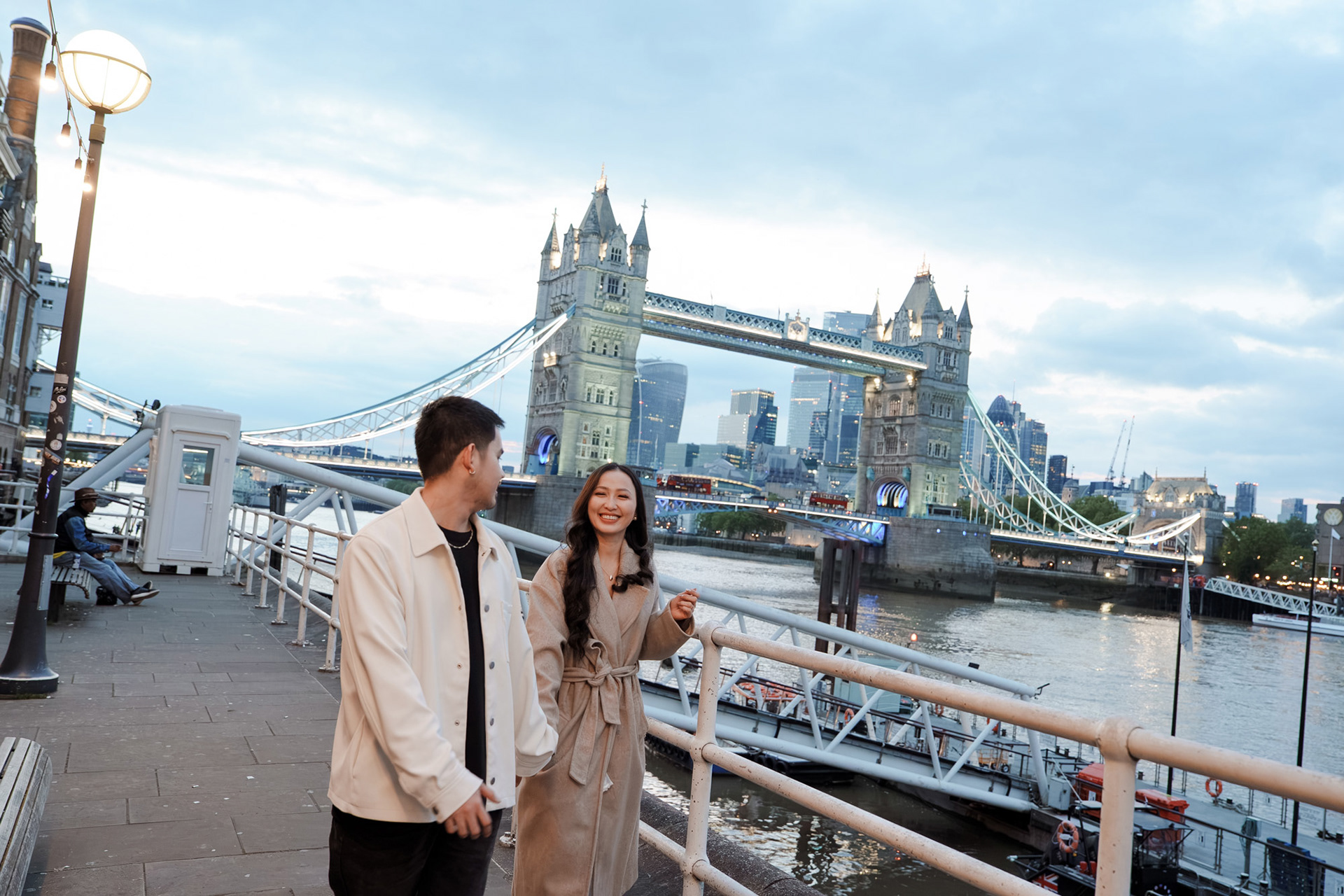 London Couple Photo At Tower Bridge