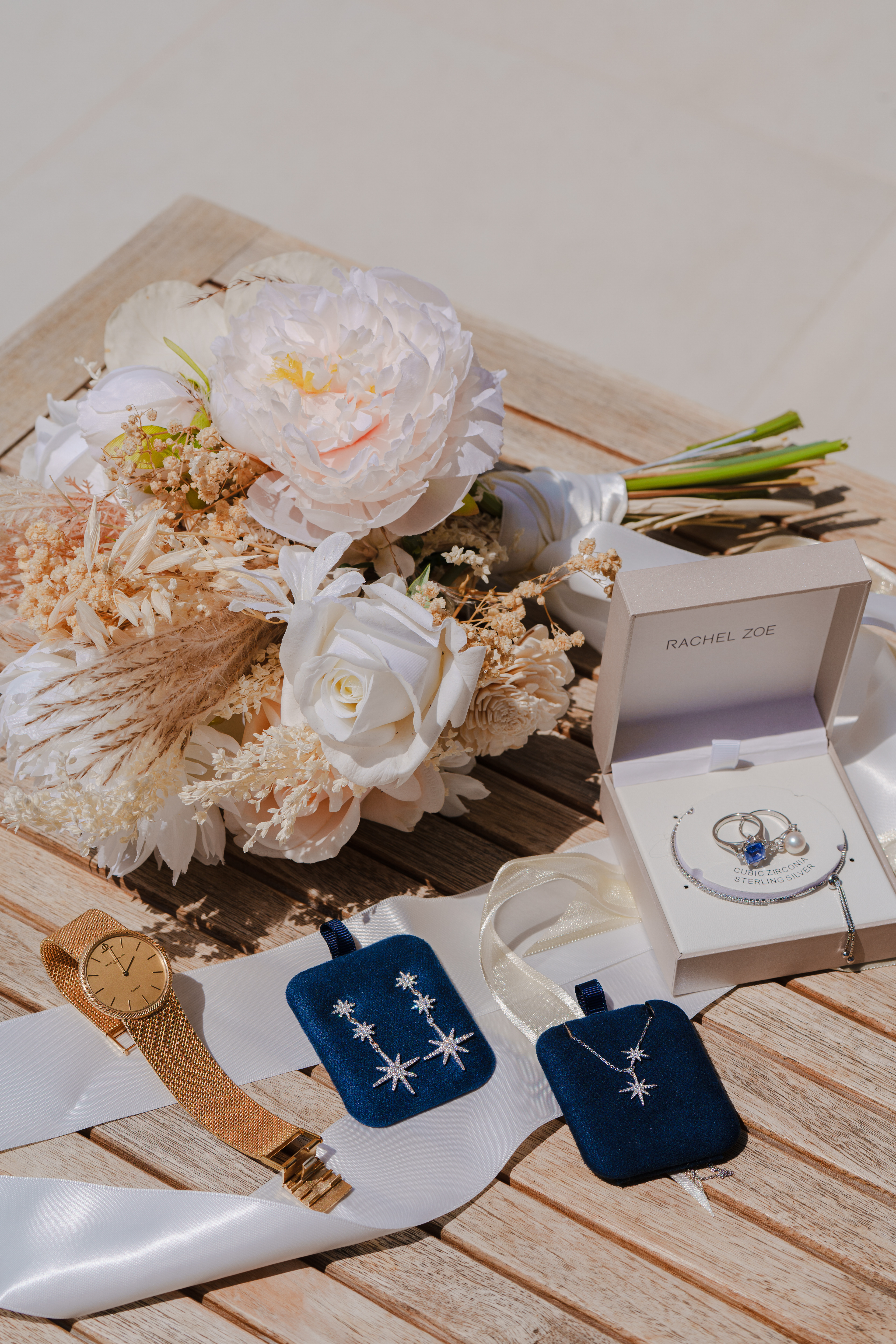 Greek island wedding photography by Mori Wang