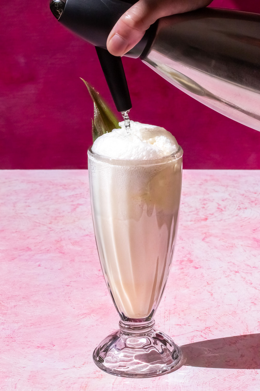 foaming a pineapple pistachio cream lactart: featured by Pinterest Australia