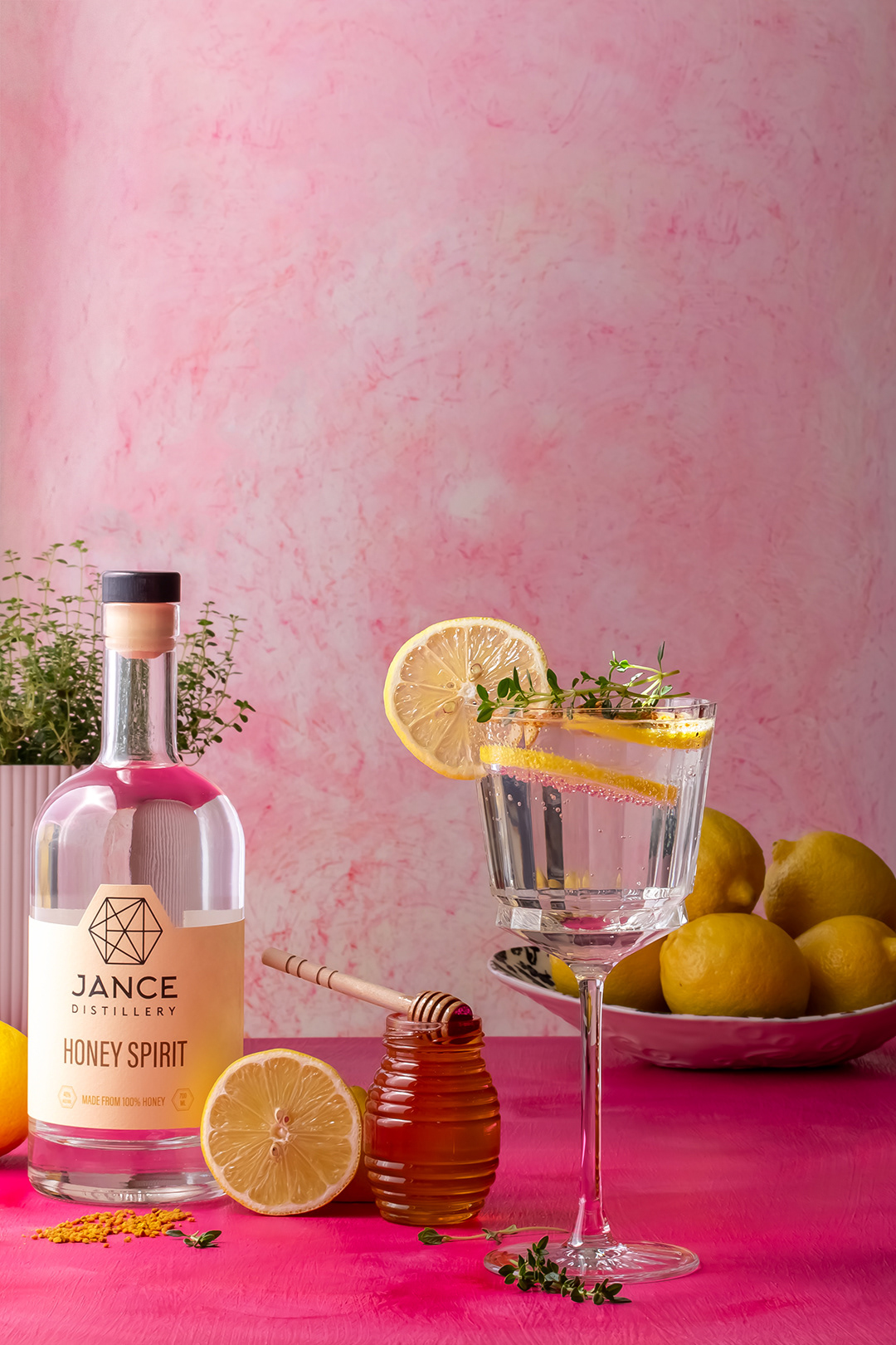 honey tonica: bespoke cocktail
