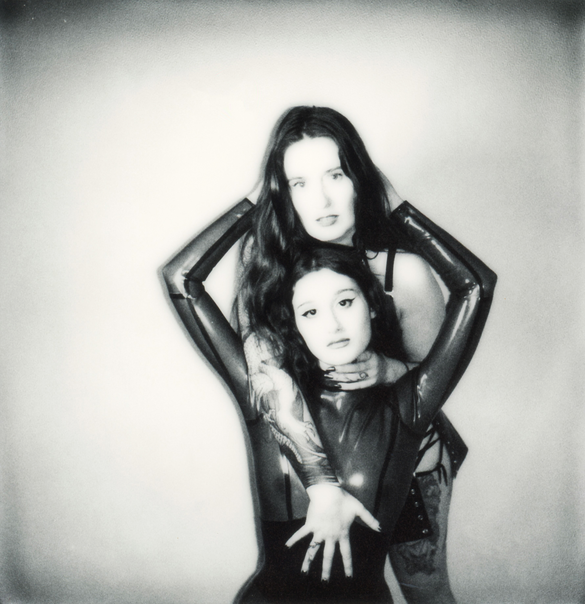 Isobela Lugosi X Scarlett Poppy • 2023