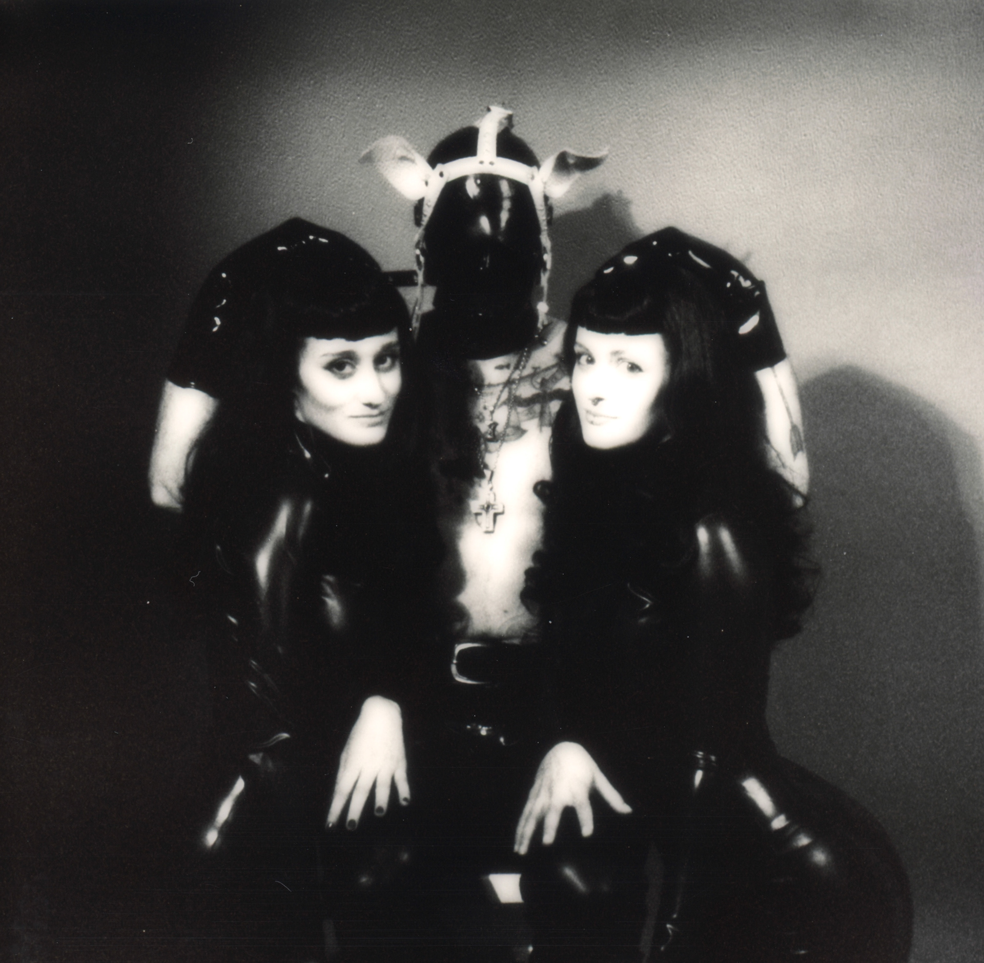 Kyra X Jonny X Scarlett • 2023