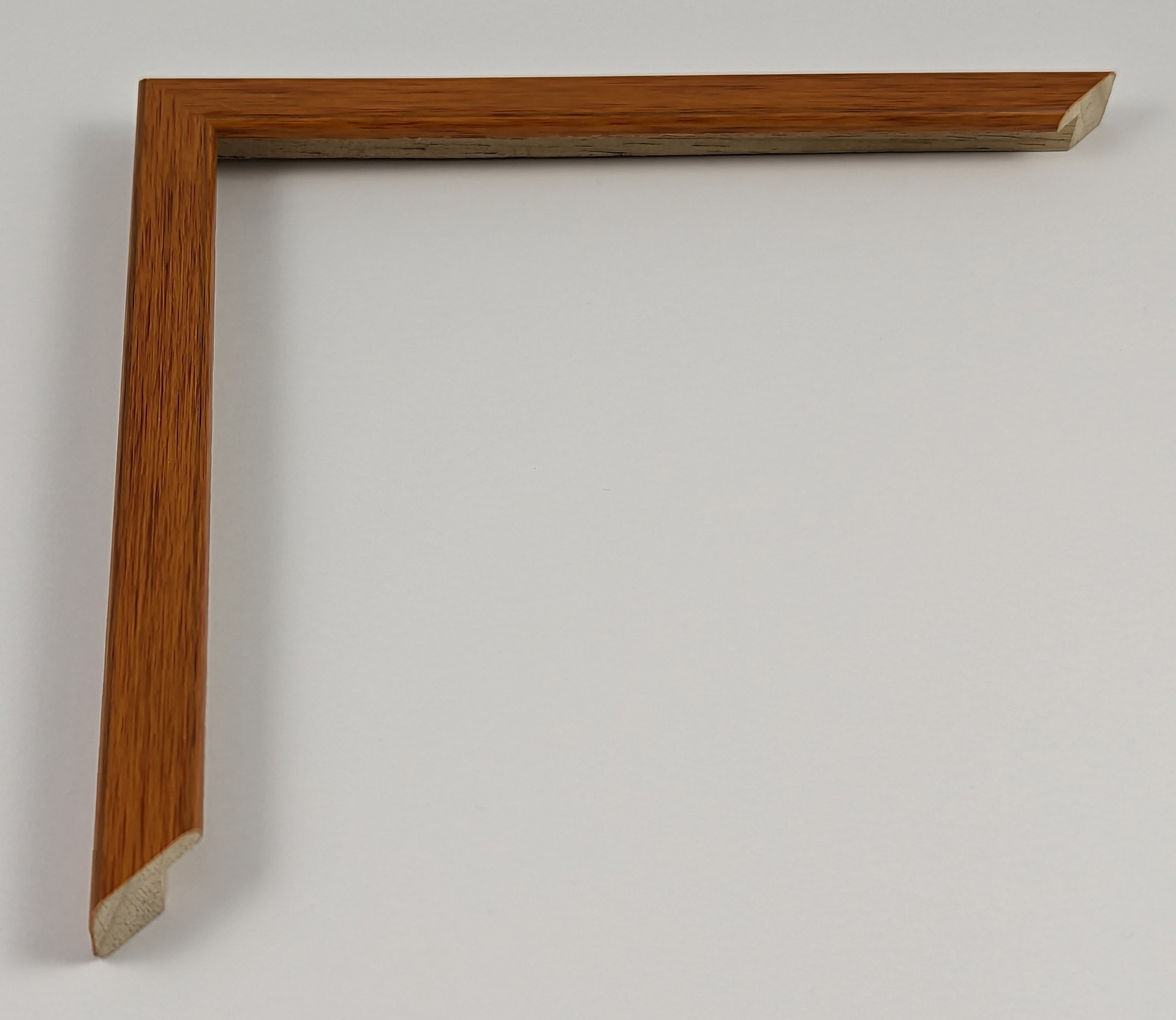 A32 - 16x14 - χρώμα πορτοκαλί απομίμηση ραμίν, ξύλο εκτός ΕΕ δίχως σαράκι