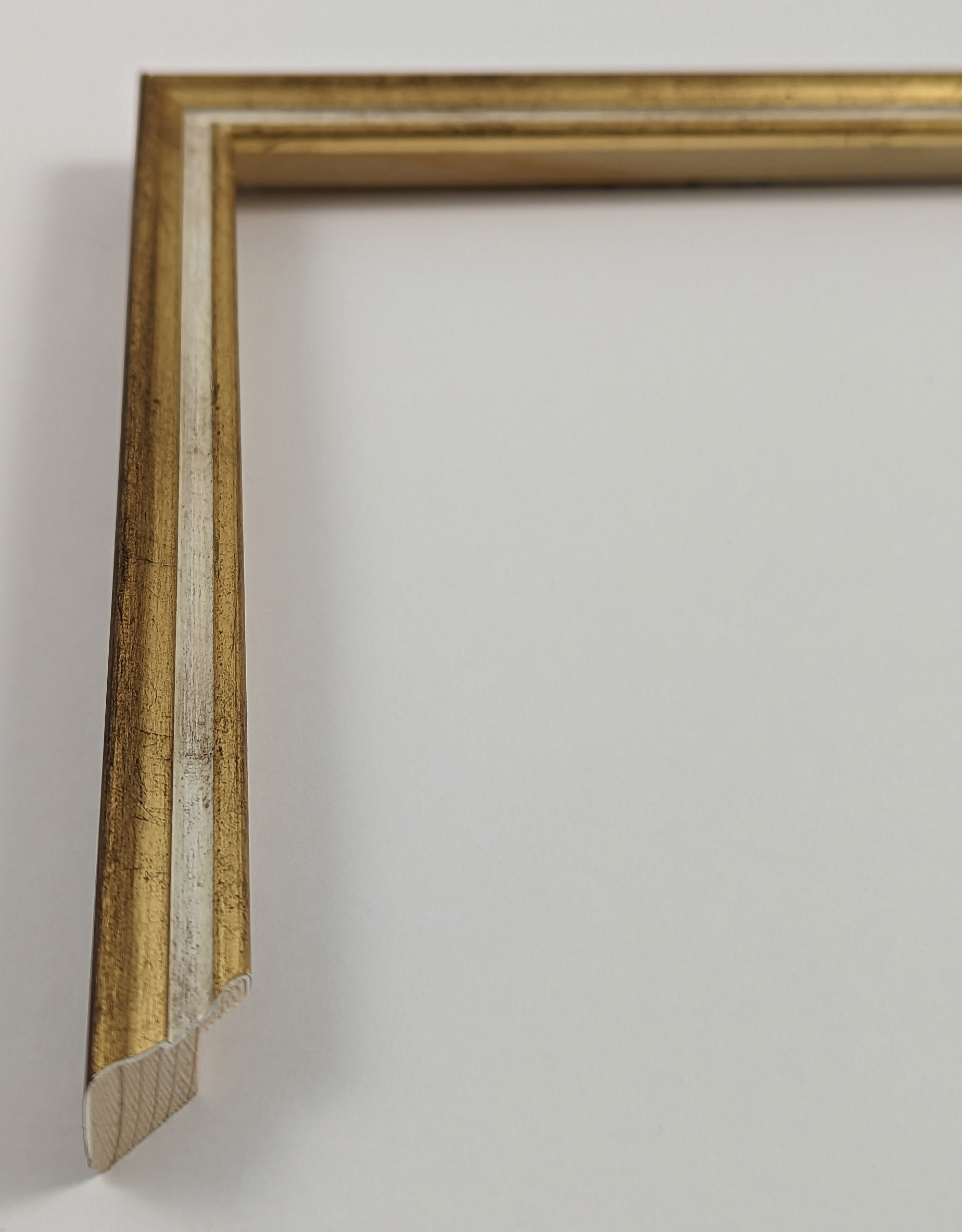 A4077 - 16x16 - φύλλο χρυσού με λευκό, ξύλο πεύκο