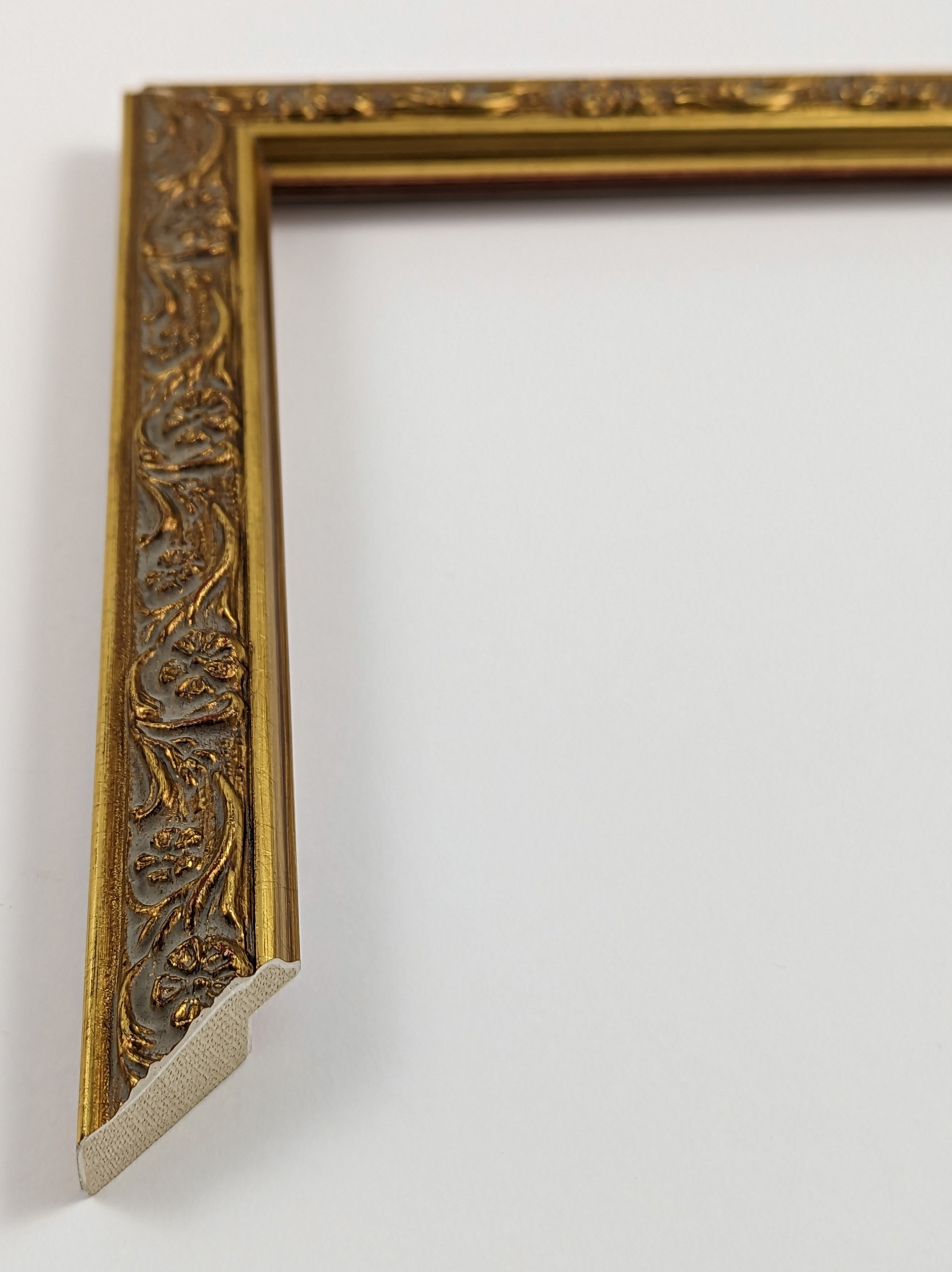 A4086 - 24x15 - φύλλο χρυσού, ξύλο εκτός ΕΕ δίχως σαράκι