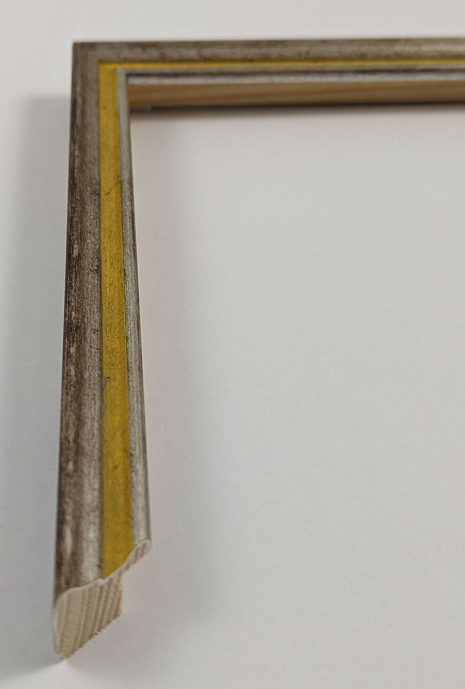 A4073 - 16x16 - φύλλο ασημιού με κίτρινο, ξύλο πεύκο