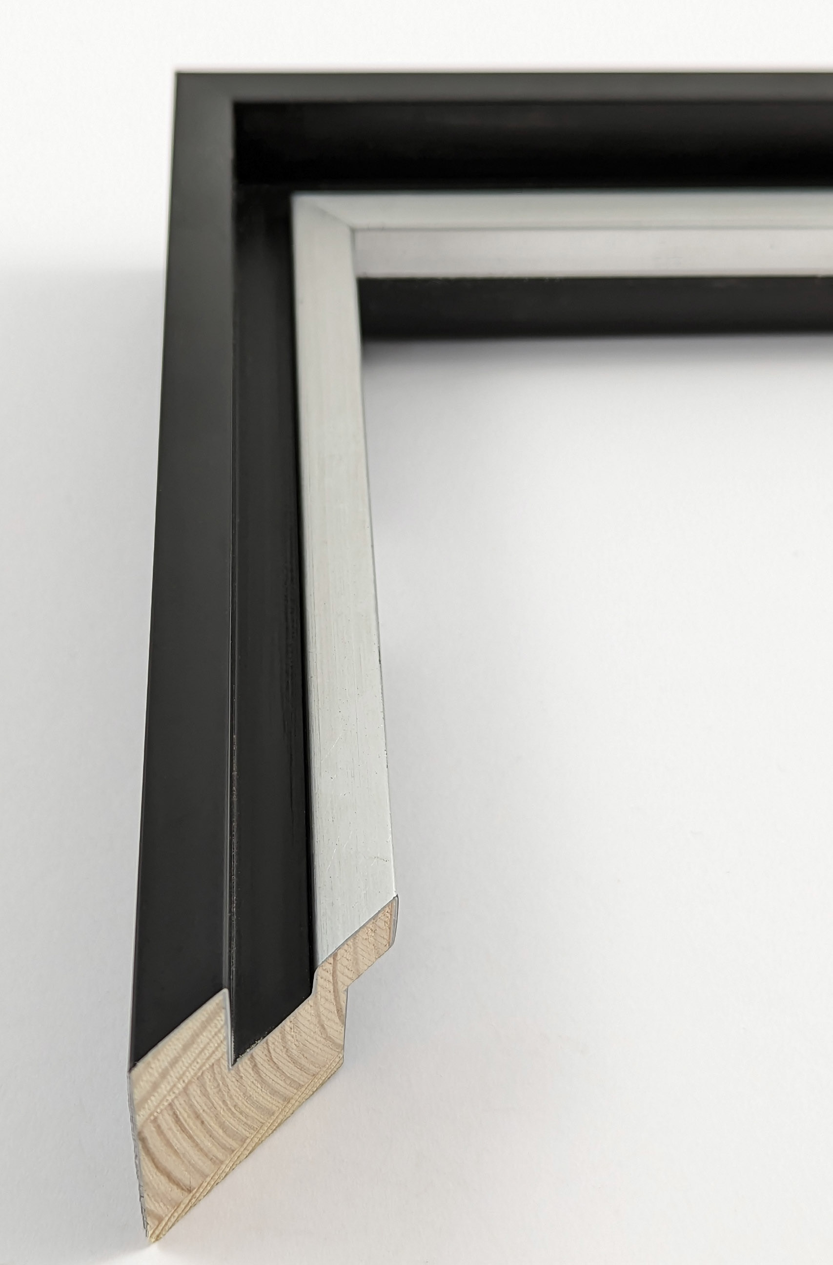 A5200 - 32x42 - μαύρη με ασημί, ξύλο πεύκο