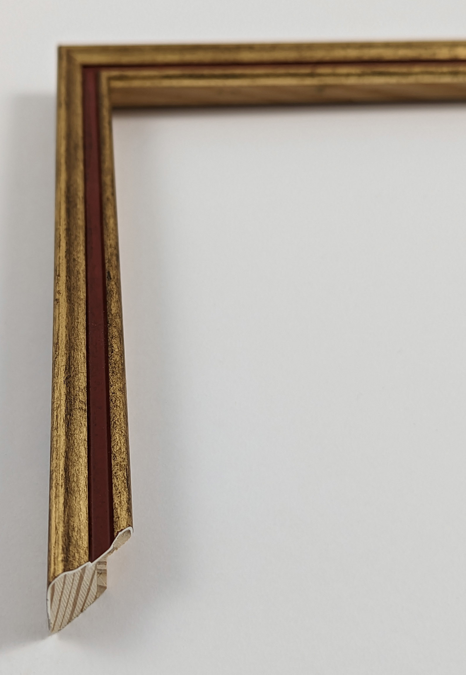 A4074 - 16x16 - φύλλο χρυσού με κόκκινο, ξύλο πεύκο