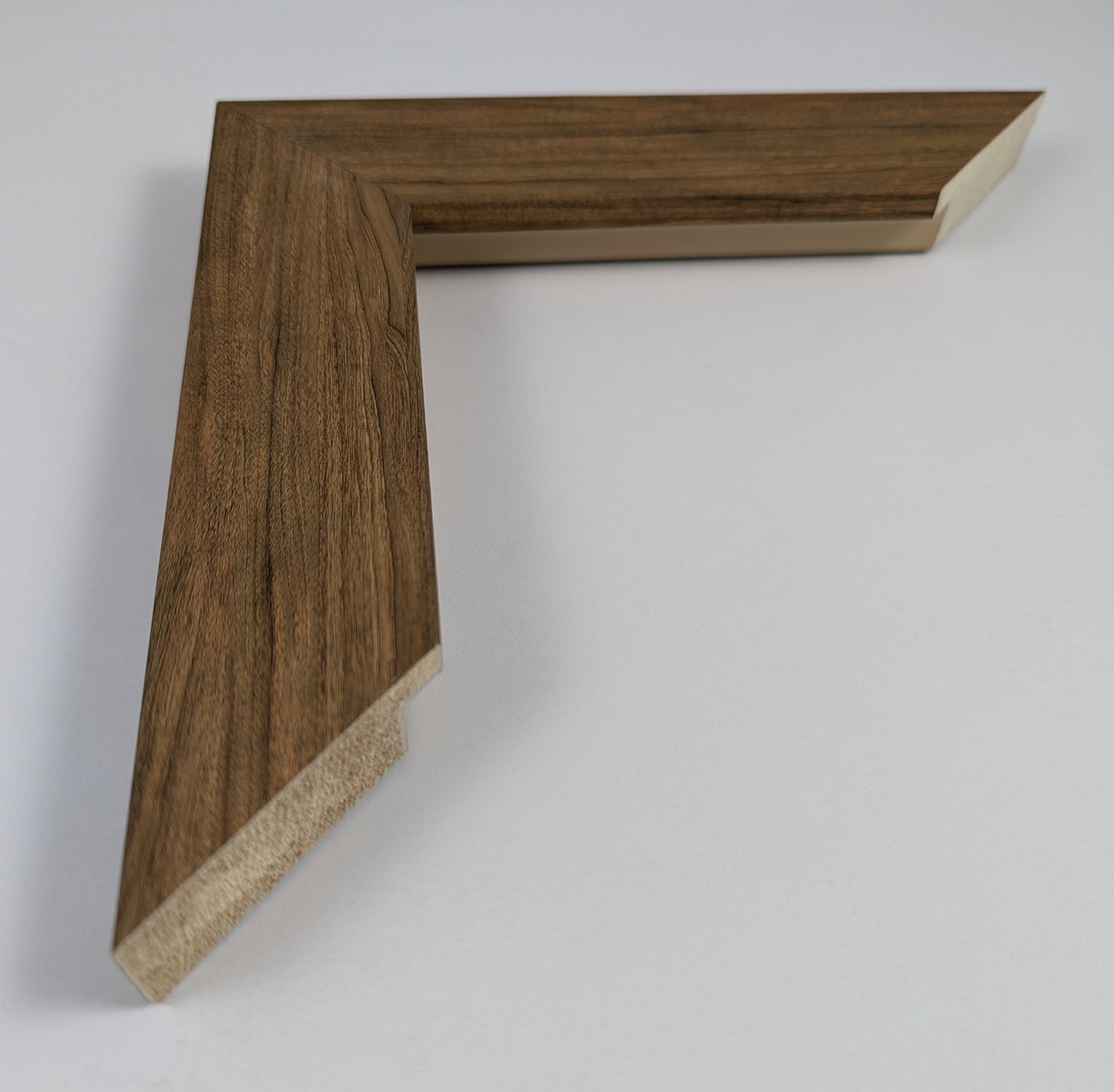 A5257 - 42x20 πλάκα καρυδί, ξύλο εκτός ΕΕ δίχως σαράκι