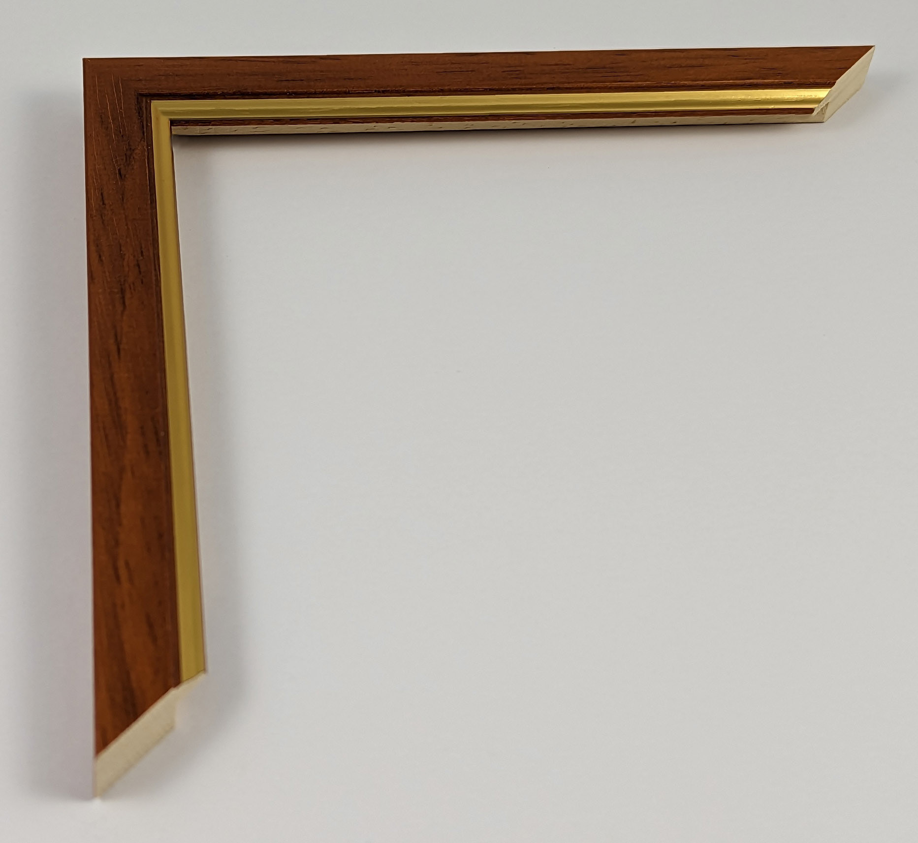 A5195 - 20x13 -ανοιχτό καρυδί με χρυσό κορδόνι, ξύλο αγιούζ