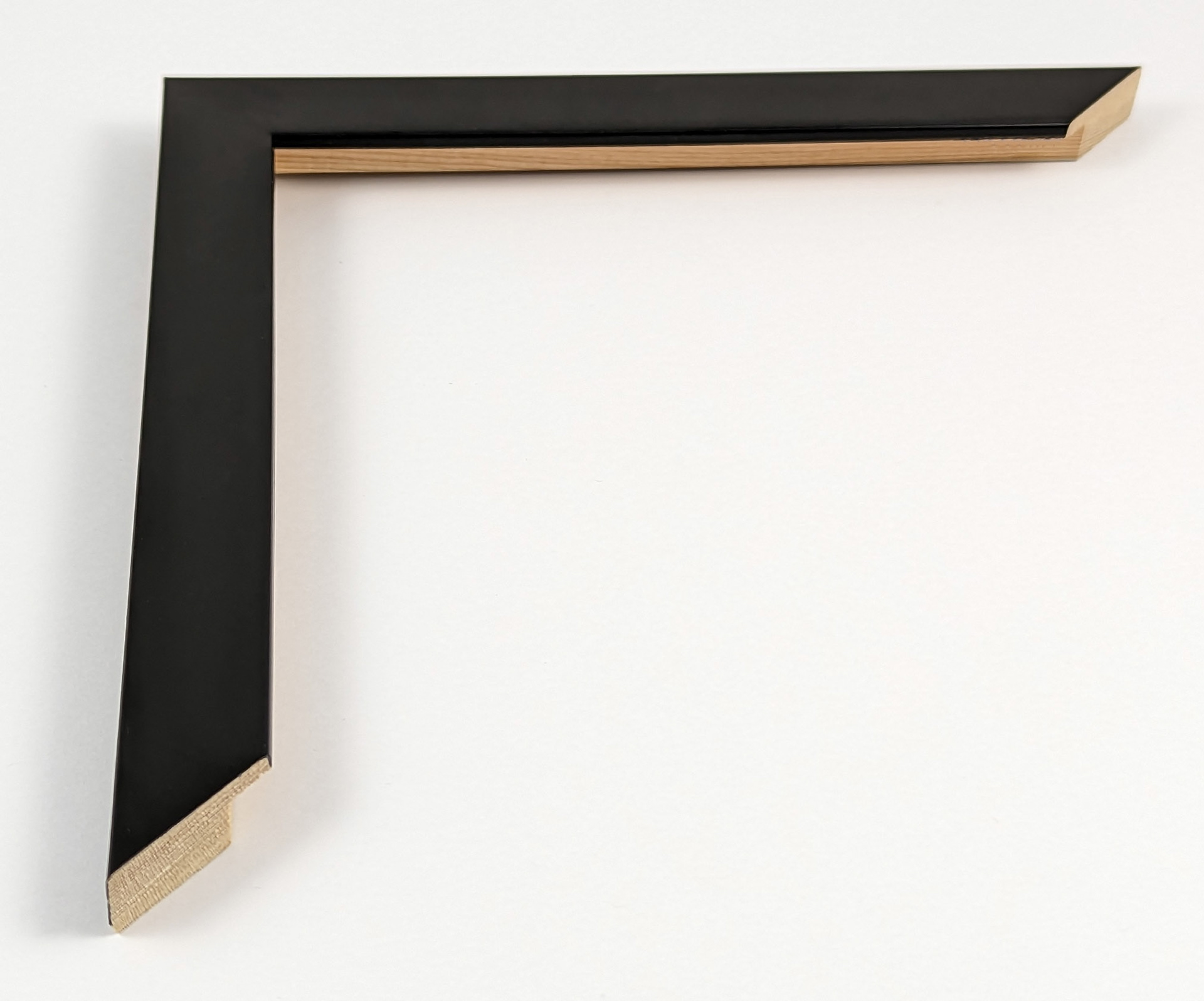 A3350 - 22x13 - μαύρη λάκα, ξύλο πεύκο