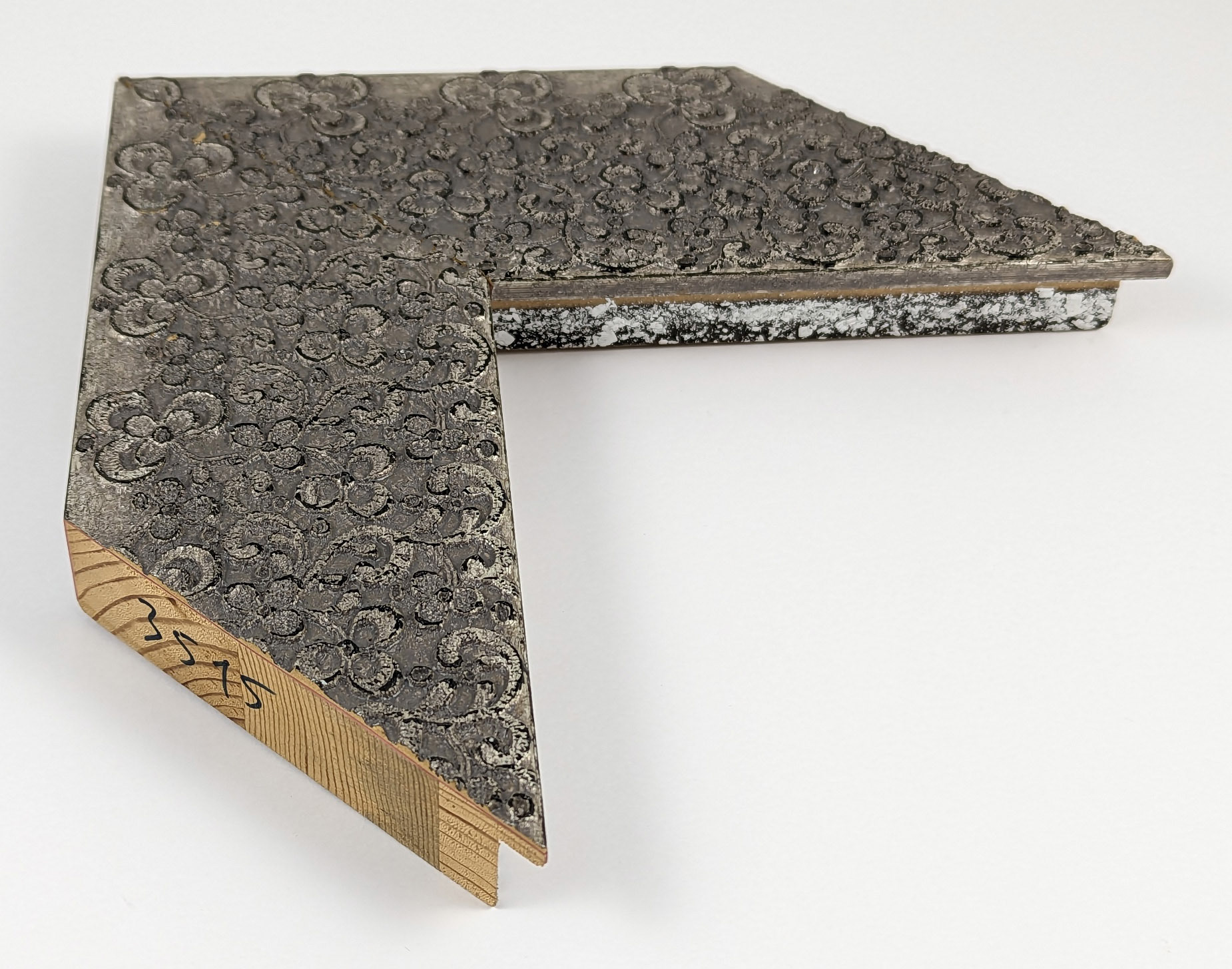 3515 - 85x28 - φύλλο ασημί, ξύλο πεύκο