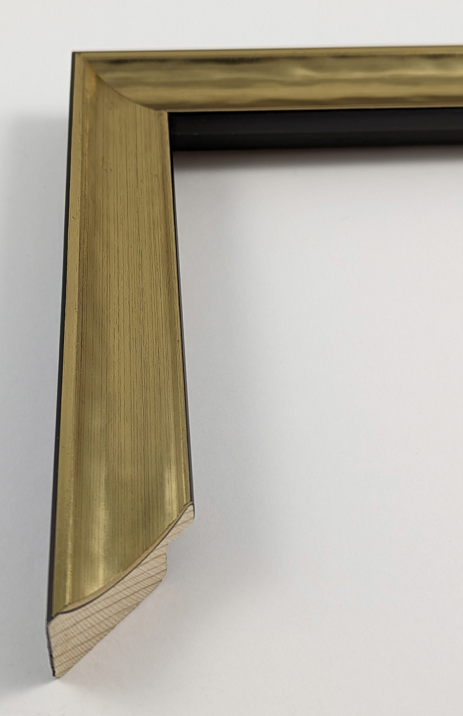 A714 - 31x24 - χρυσό απομίμηση σφυρήλατου μετάλλου, ξύλο πεύκο