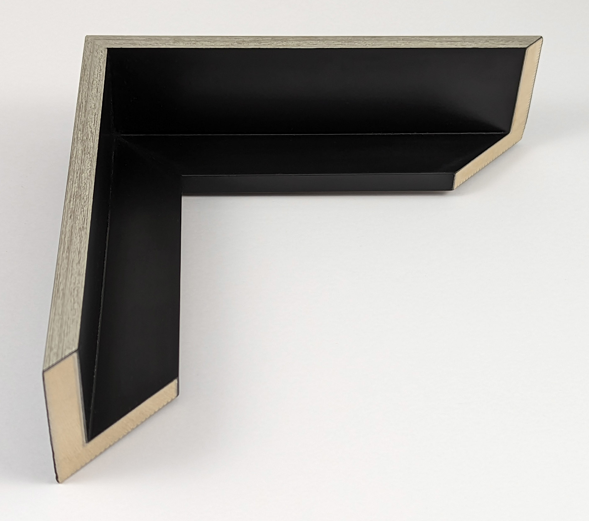 A322 - 40x55 - σκοτία μαύρη με ασημί, ξύλο εκτός ΕΕ δίχως σαράκι