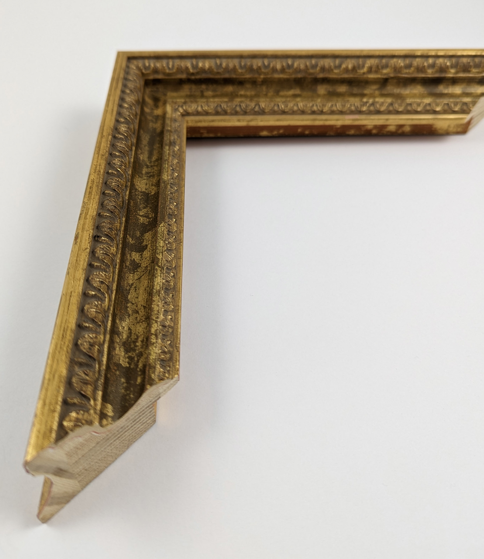 A673 - 35x33 -  φύλλο χρυσού παλαιωμένο, ξύλο πεύκο