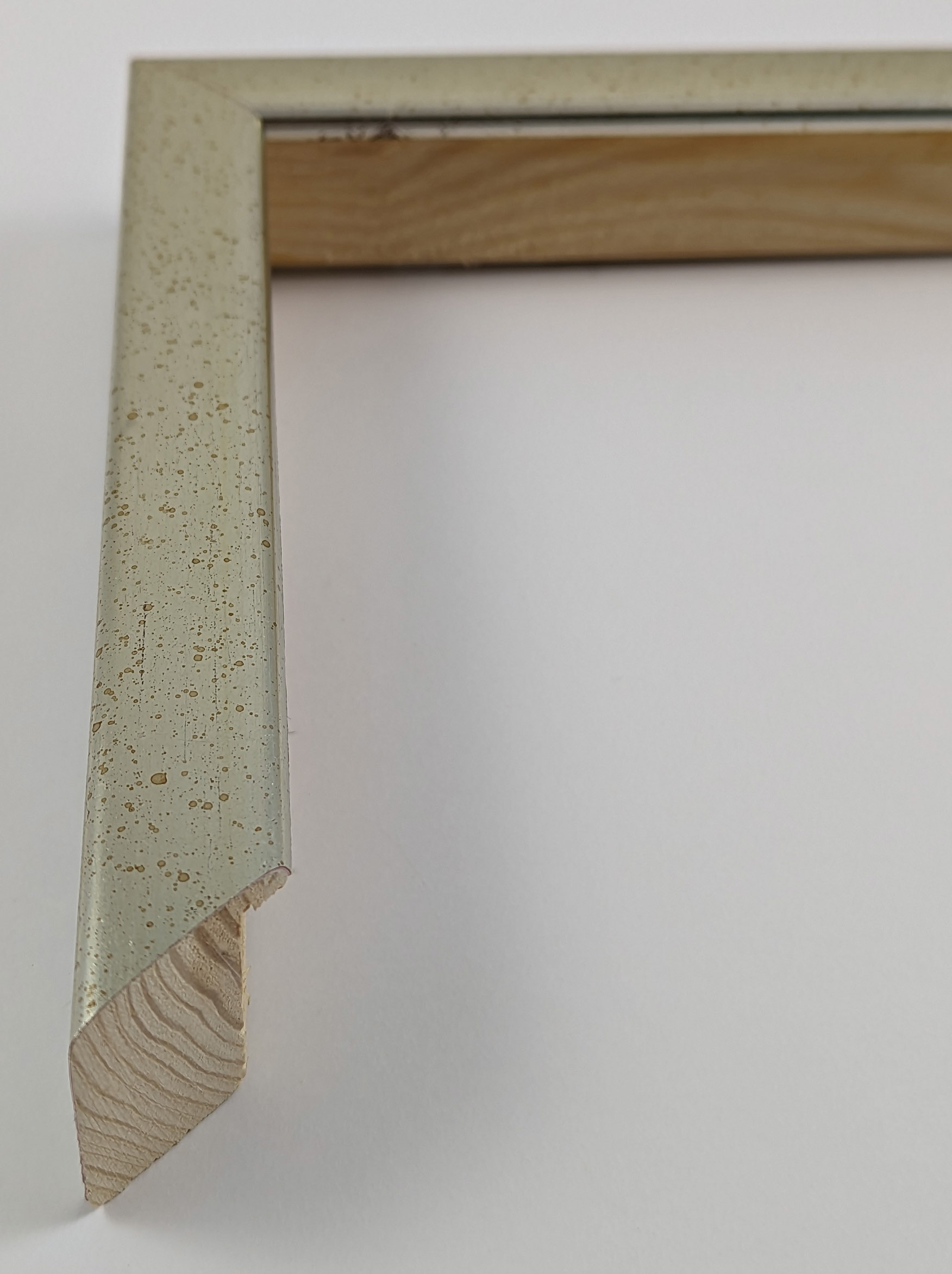 A4017 - 23x34 - φύλλο ασήμι, ξύλο πεύκο