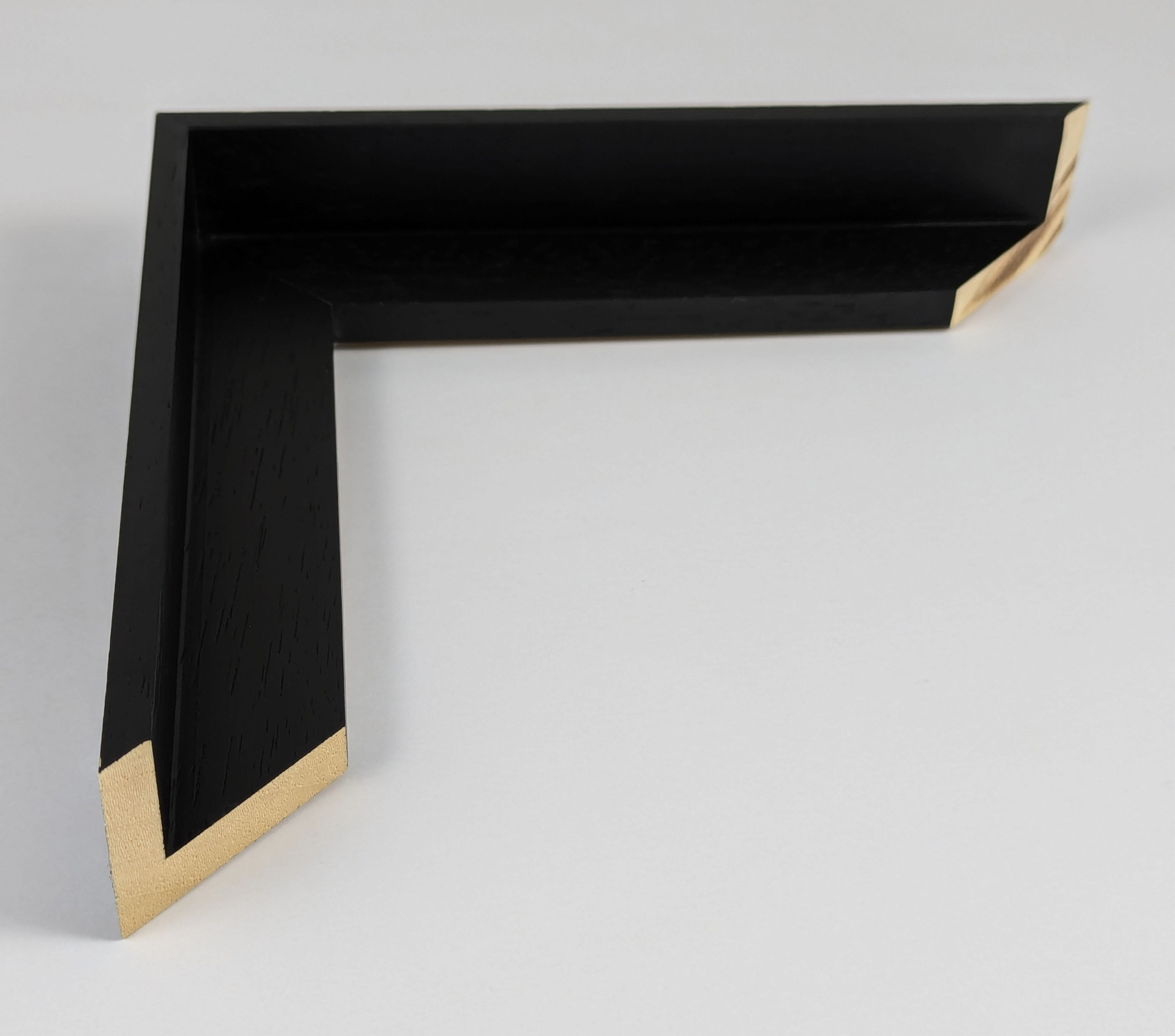 A5246  - 35x35 - σκοτία μαύρη με πόρους - ξύλο ASIP Αγιούζ