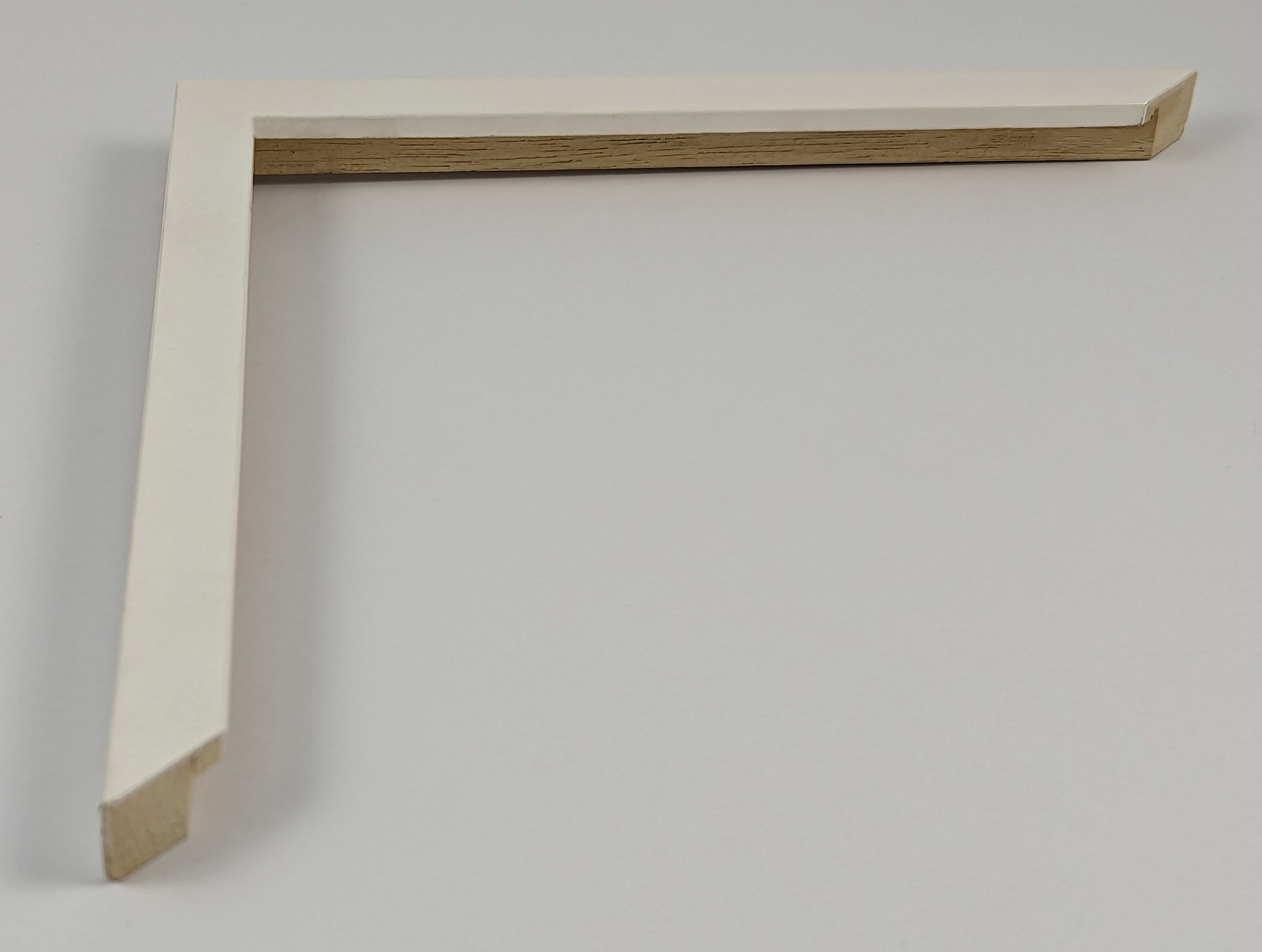 A103 - 15x13 - κουτί λευκό, ξύλο πεύκο