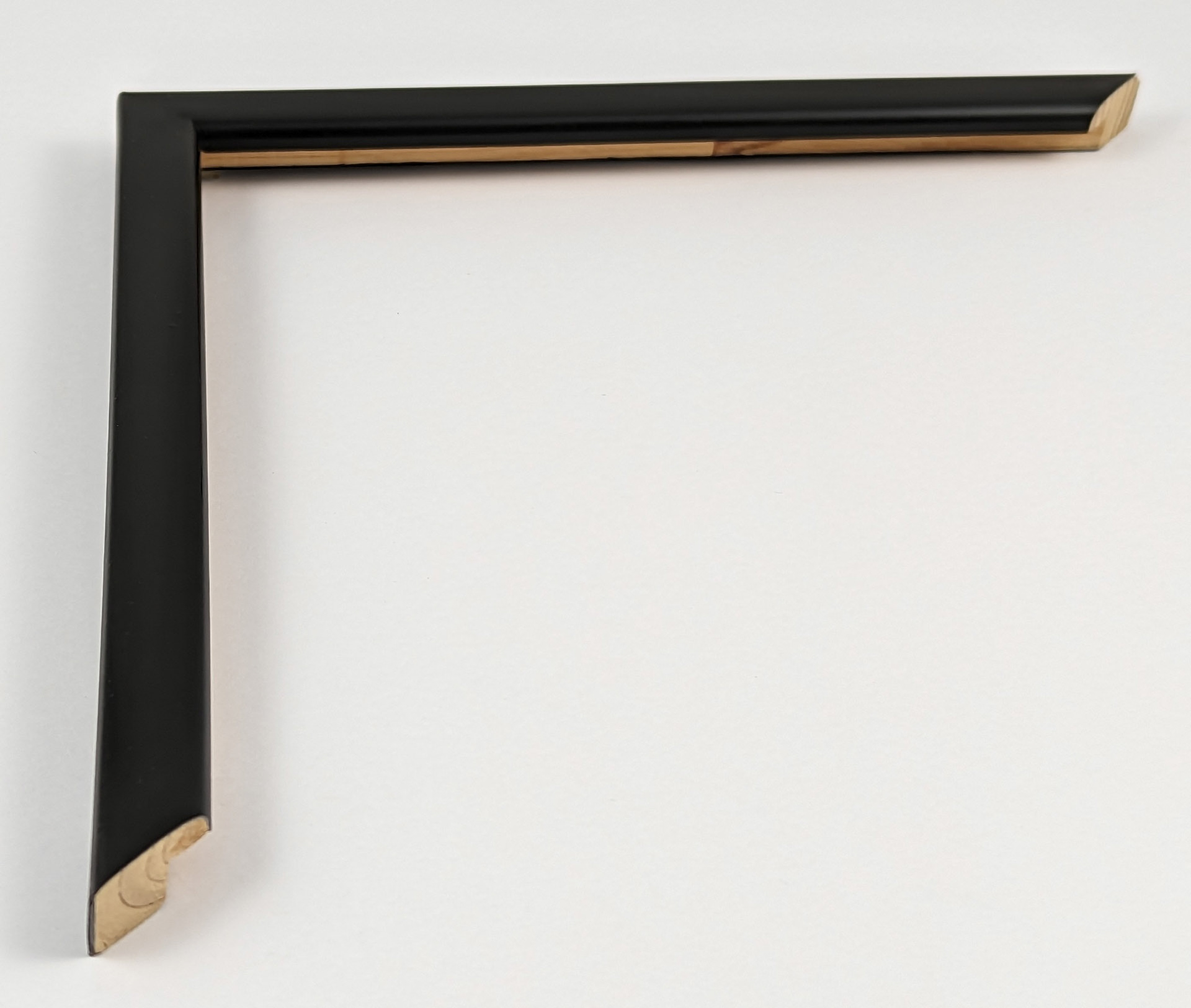 A1087 - 16x14 - μαύρη με καμπυλωμένες ακμές, ξύλο εκτός ΕΕ δίχως σαράκι