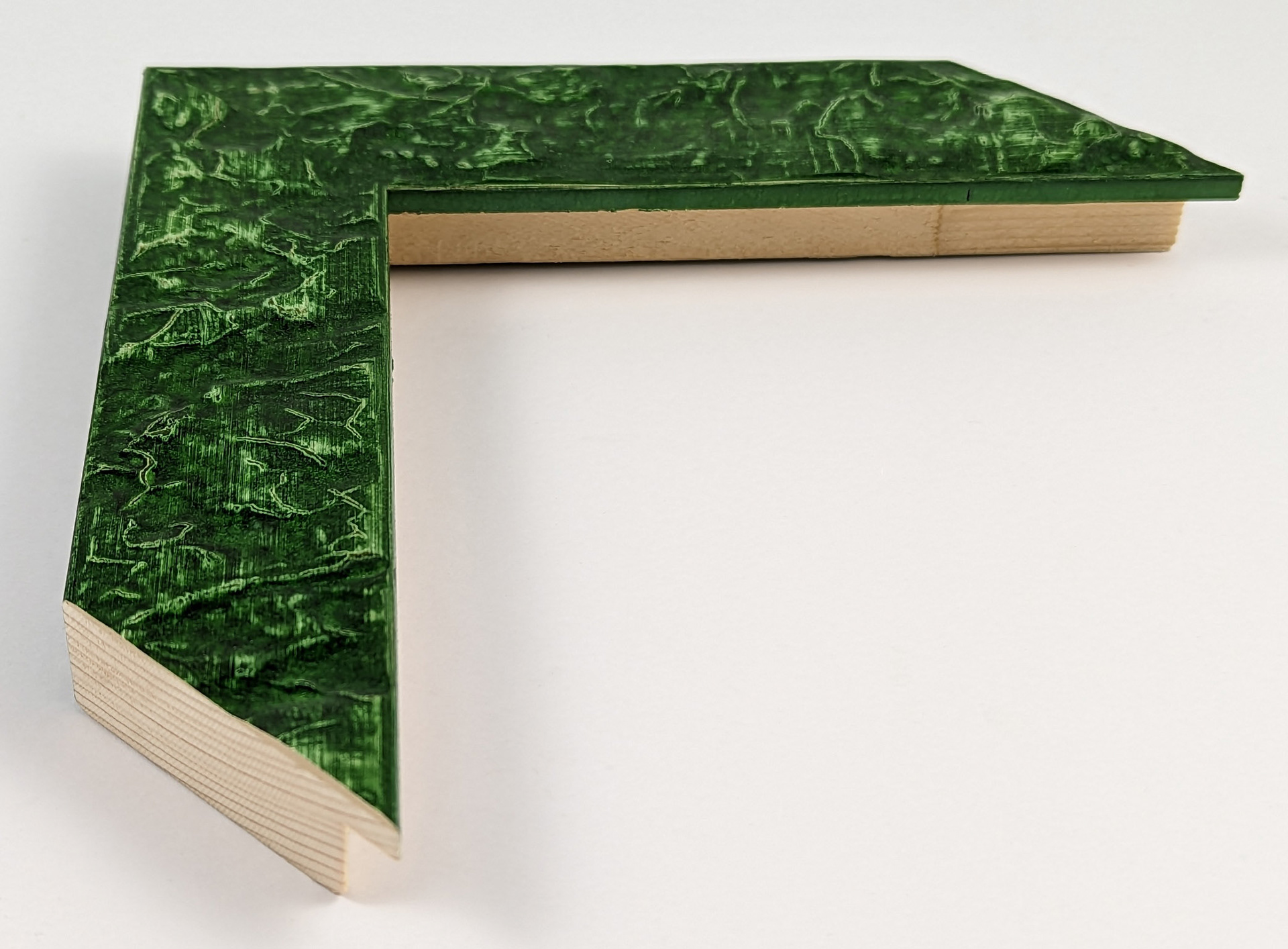 2092 - 45x22 - πράσινη λάκα γυαλιστερή ανάγλυφη, ξύλο πεύκο