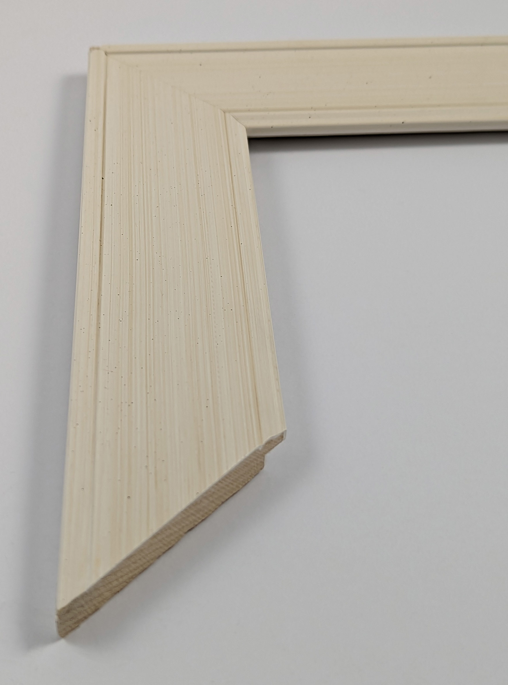 A3330 - 55x12 - πατούρα, ξύλο πεύκο