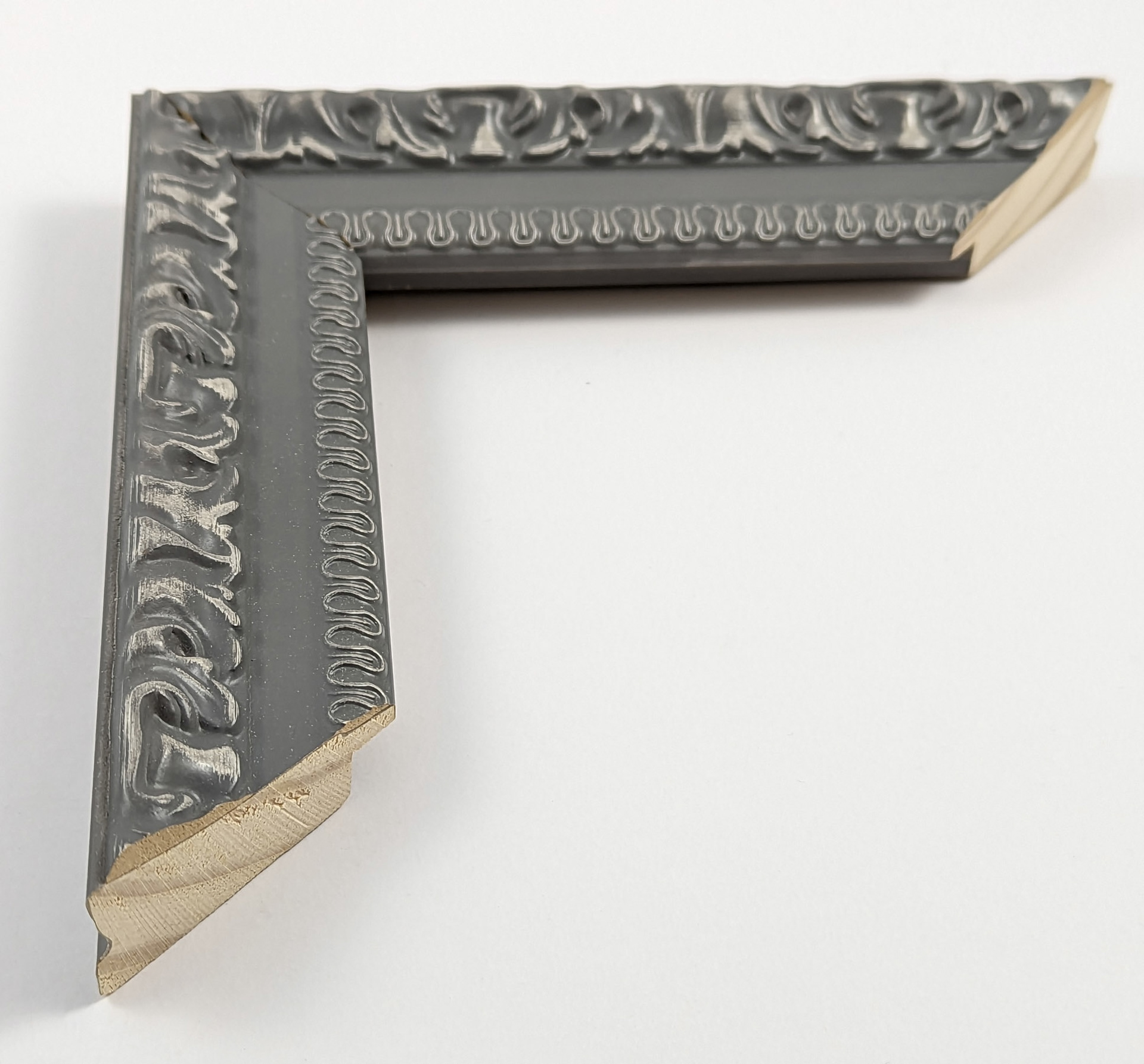 A4025 - 43x28 - γκρι με σκάλισμα, ξύλο πεύκο