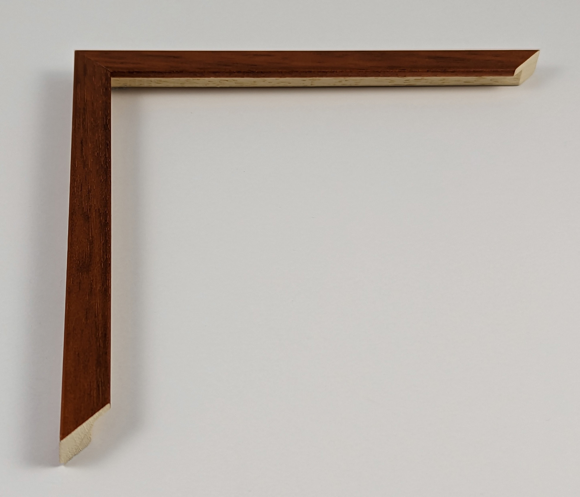 A3375 - 15x13 - κανελί, ξύλο αγιούζ