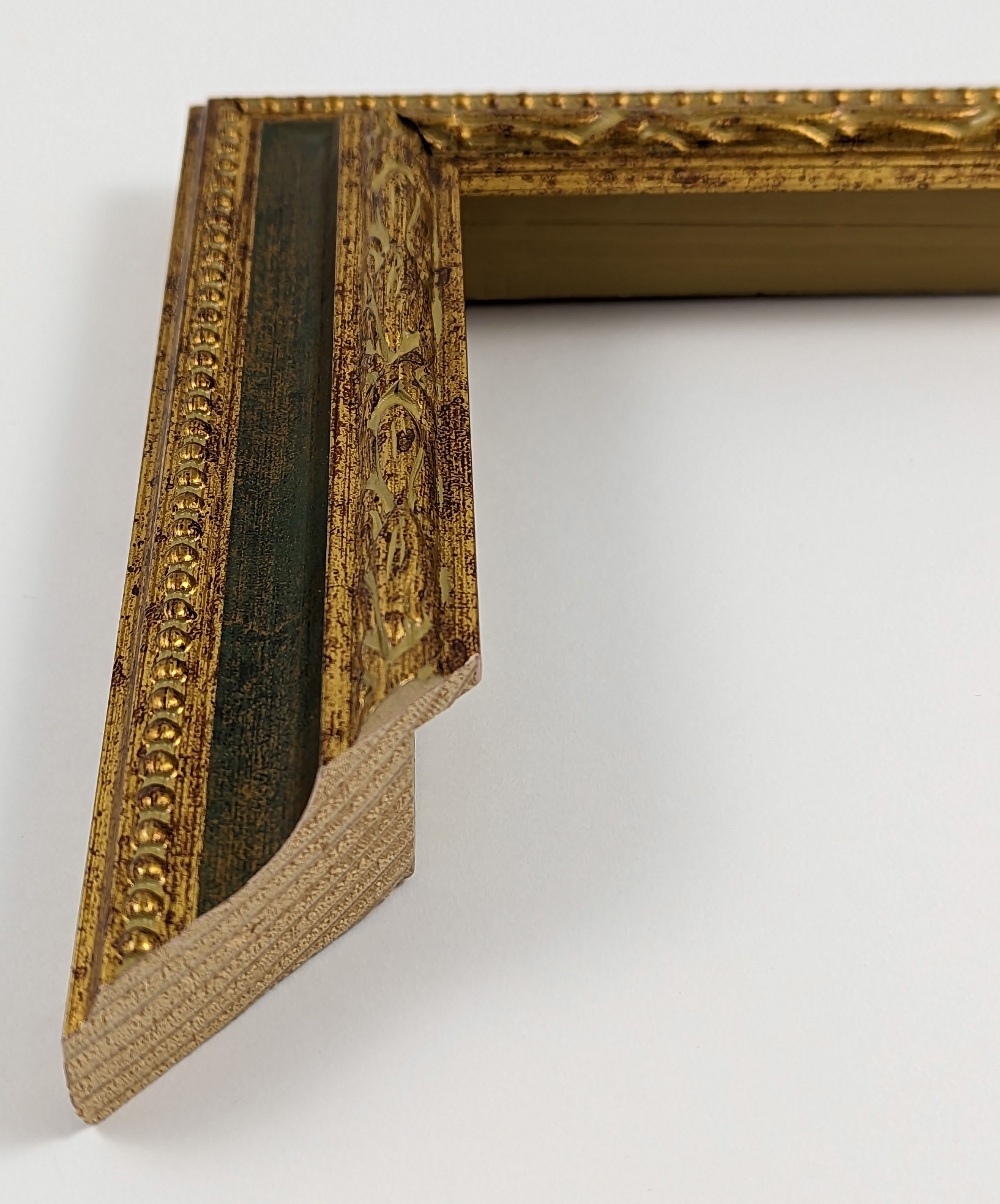 A33 - 45x37 - χρυσό πράσινο, ξύλο πεύκο