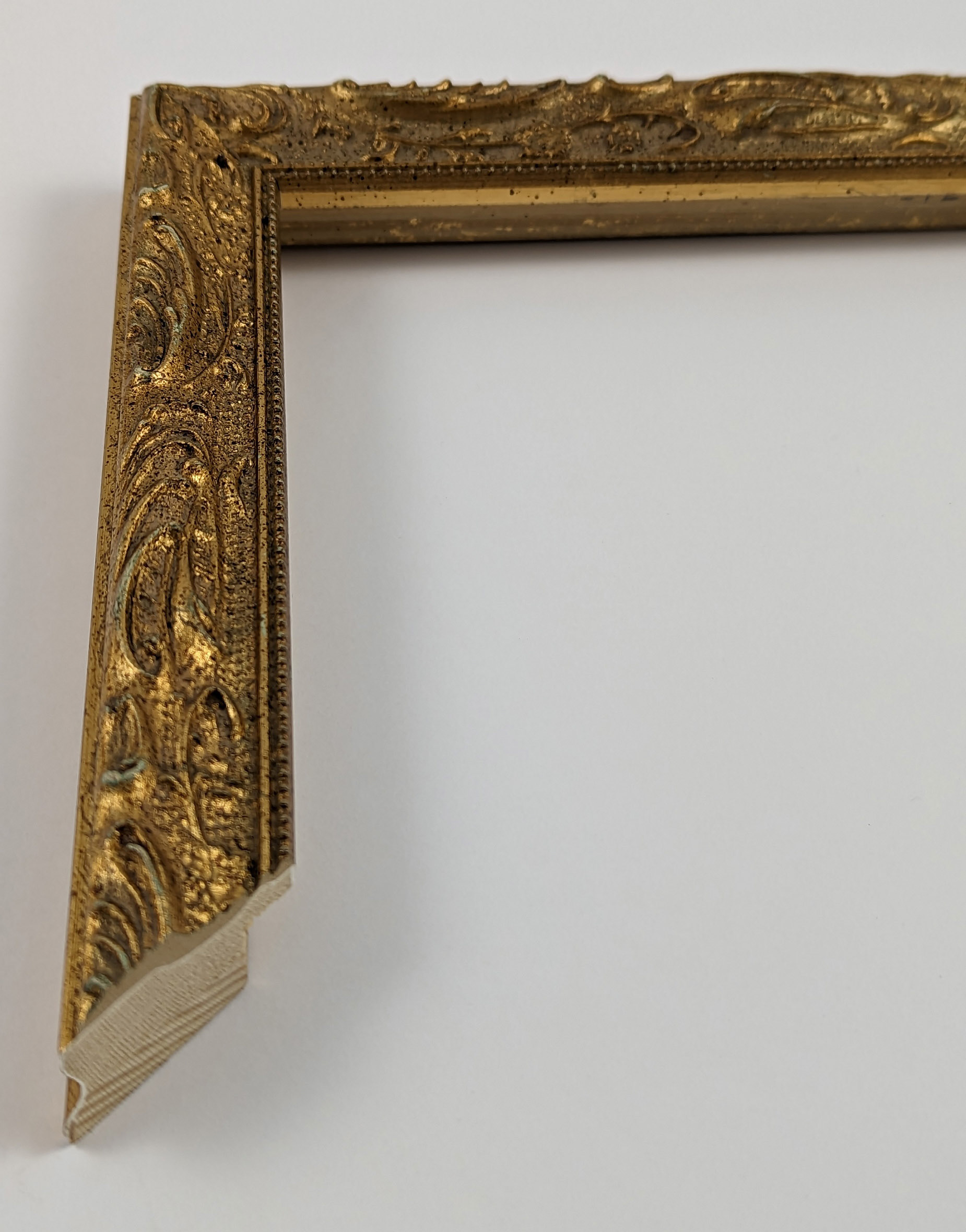 A2120 - 27x25 -  φύλλο χρυσού, ξύλο πεύκο