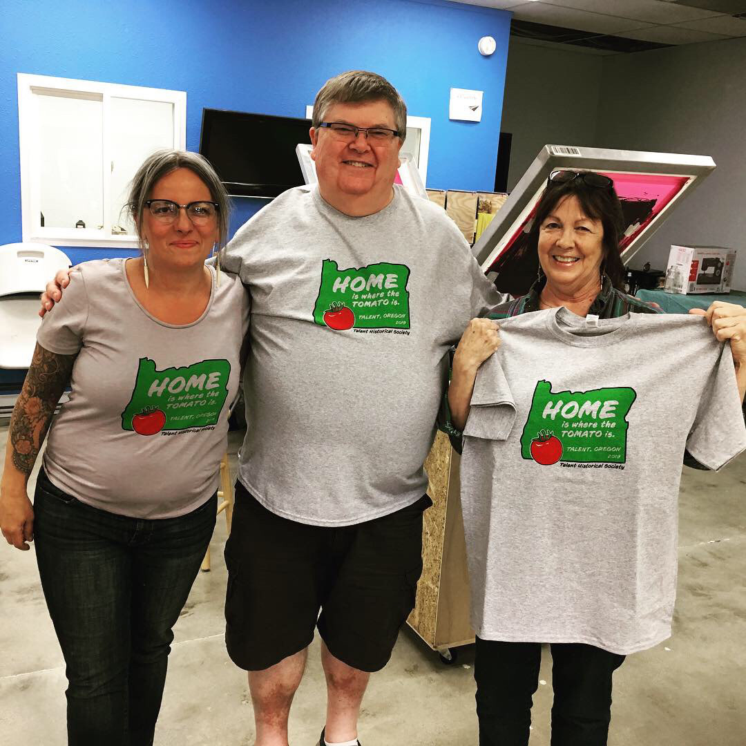 3-color print. Design+Print