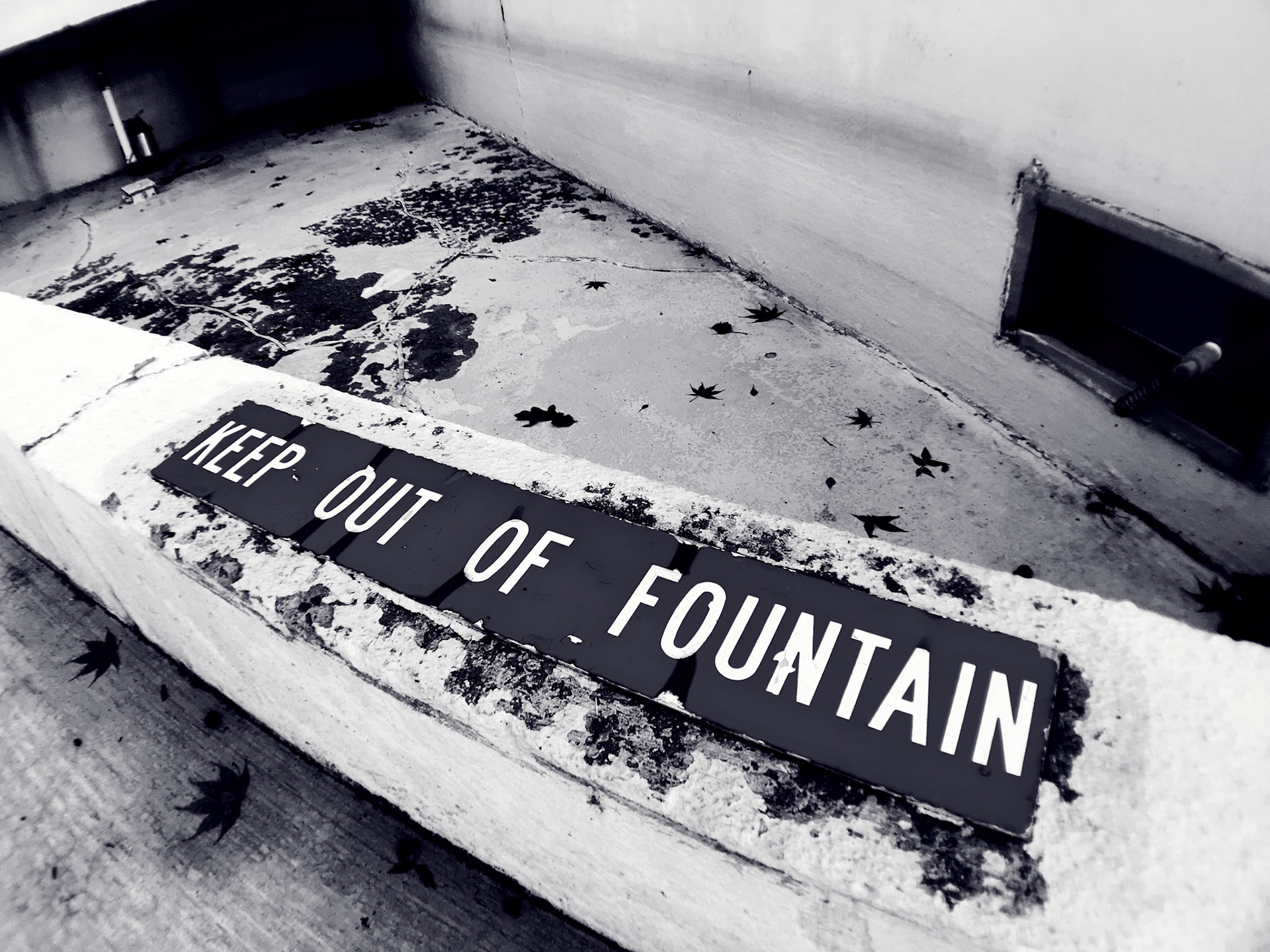Keep out of Empty