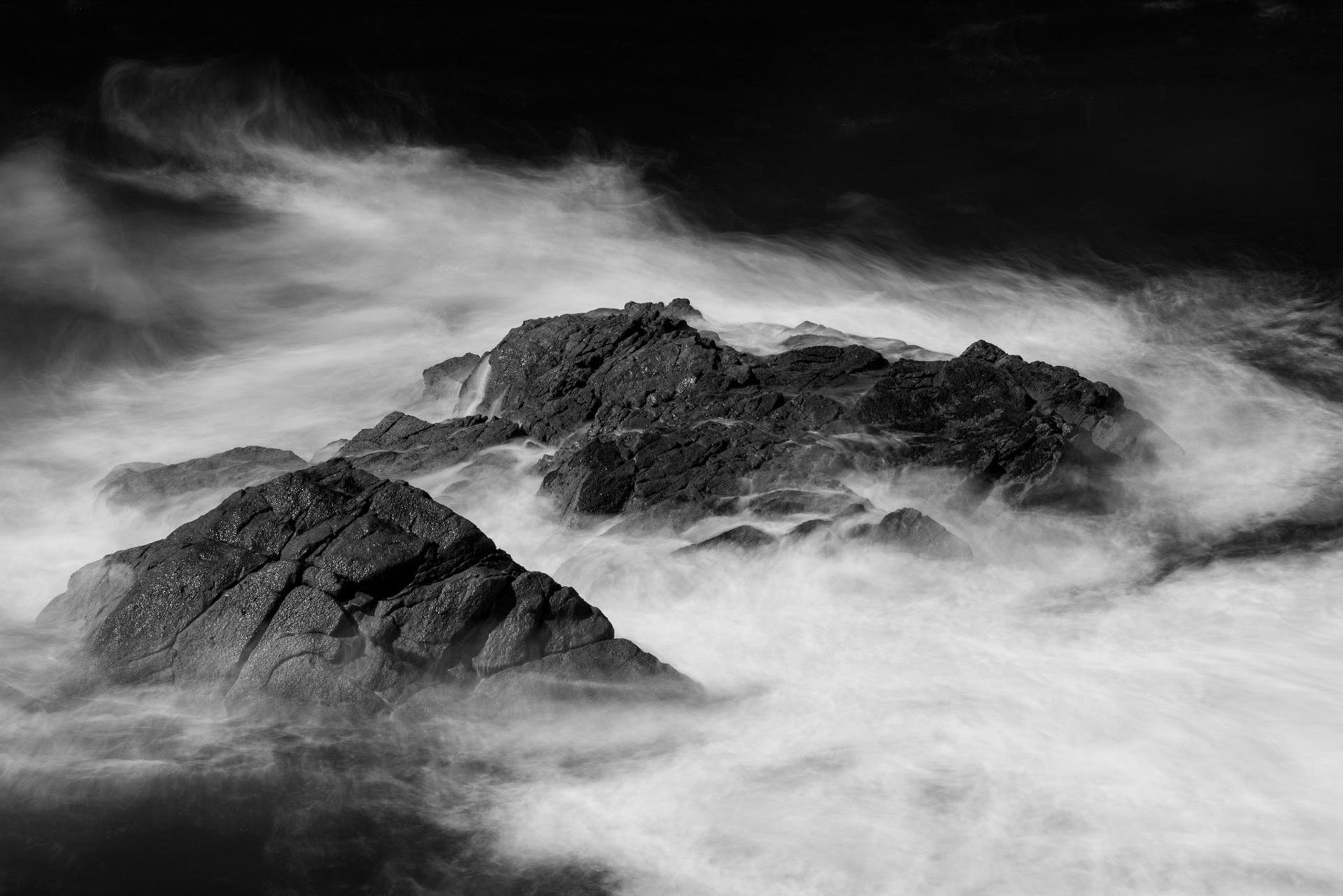 No usage whatsoever without prior permission from Livingroom Jersey