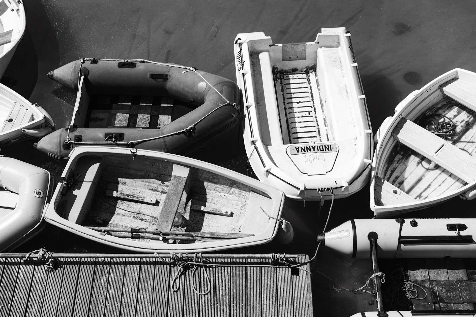 No usage whatsoever without prior permission from Livingroom Jersey