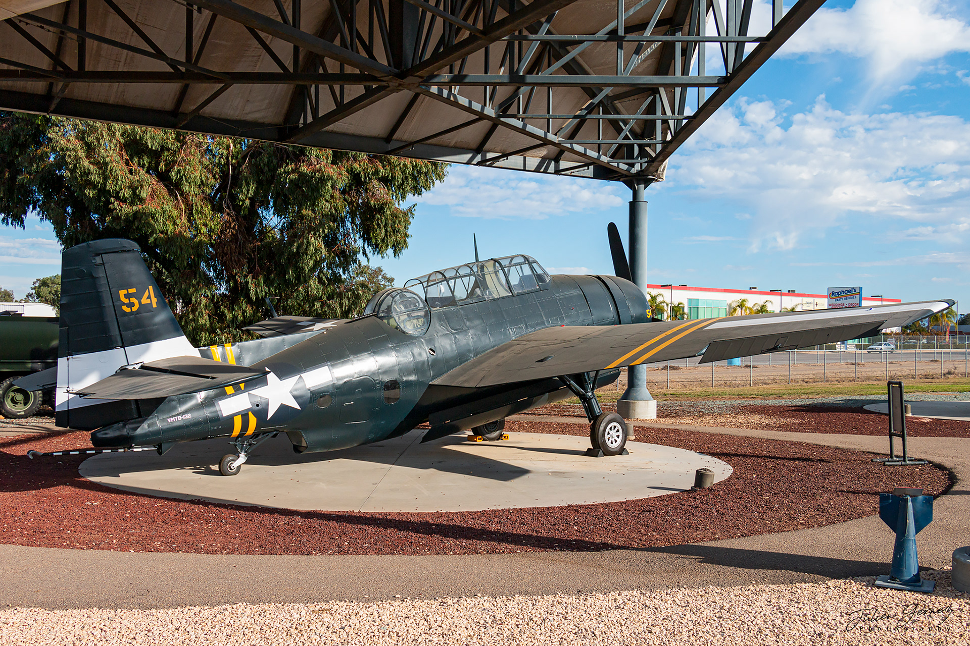 Grumman TBM-3E Avenger