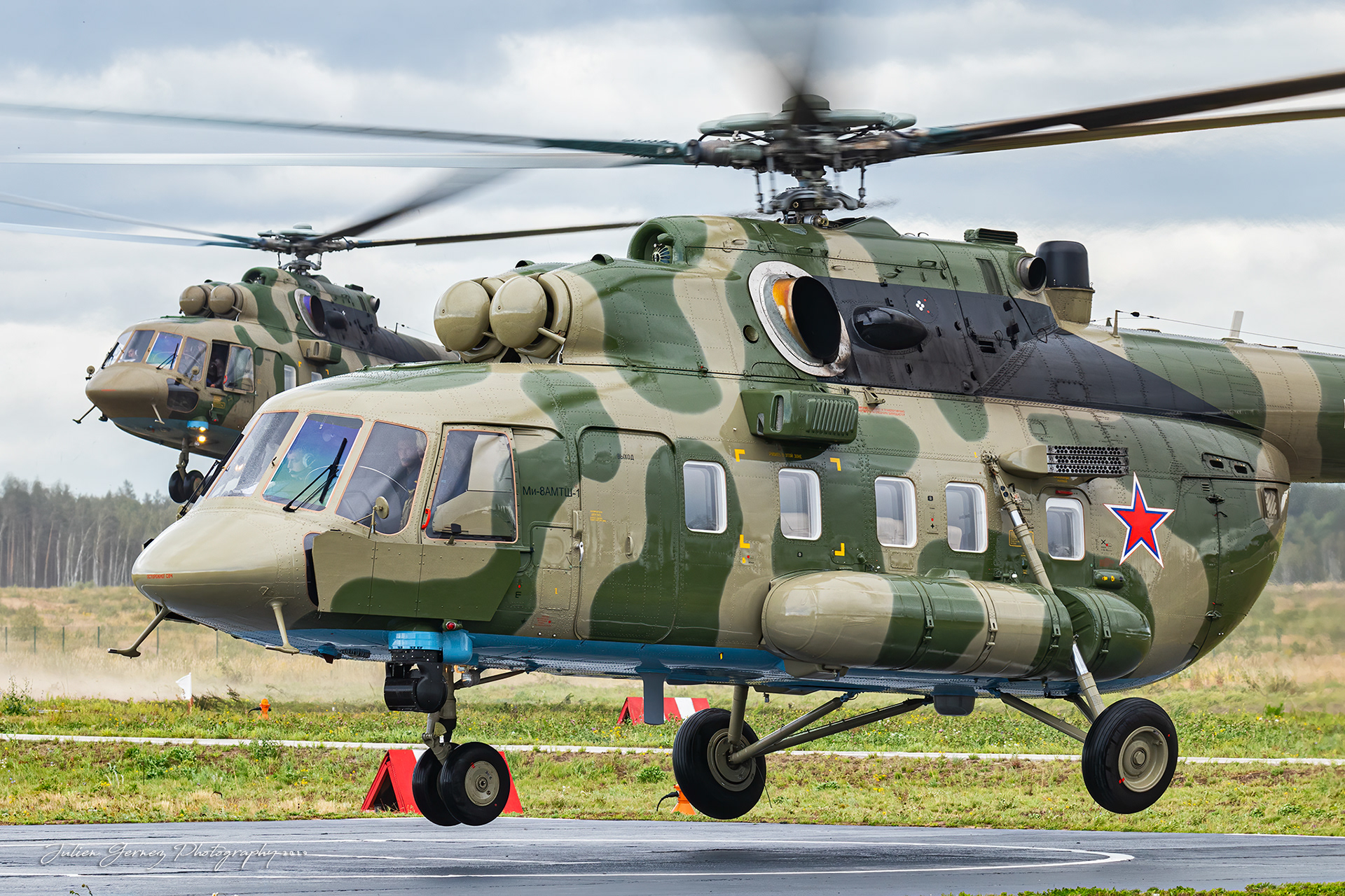 Mil Mi-8AMTsh Hip - Russian Air Force