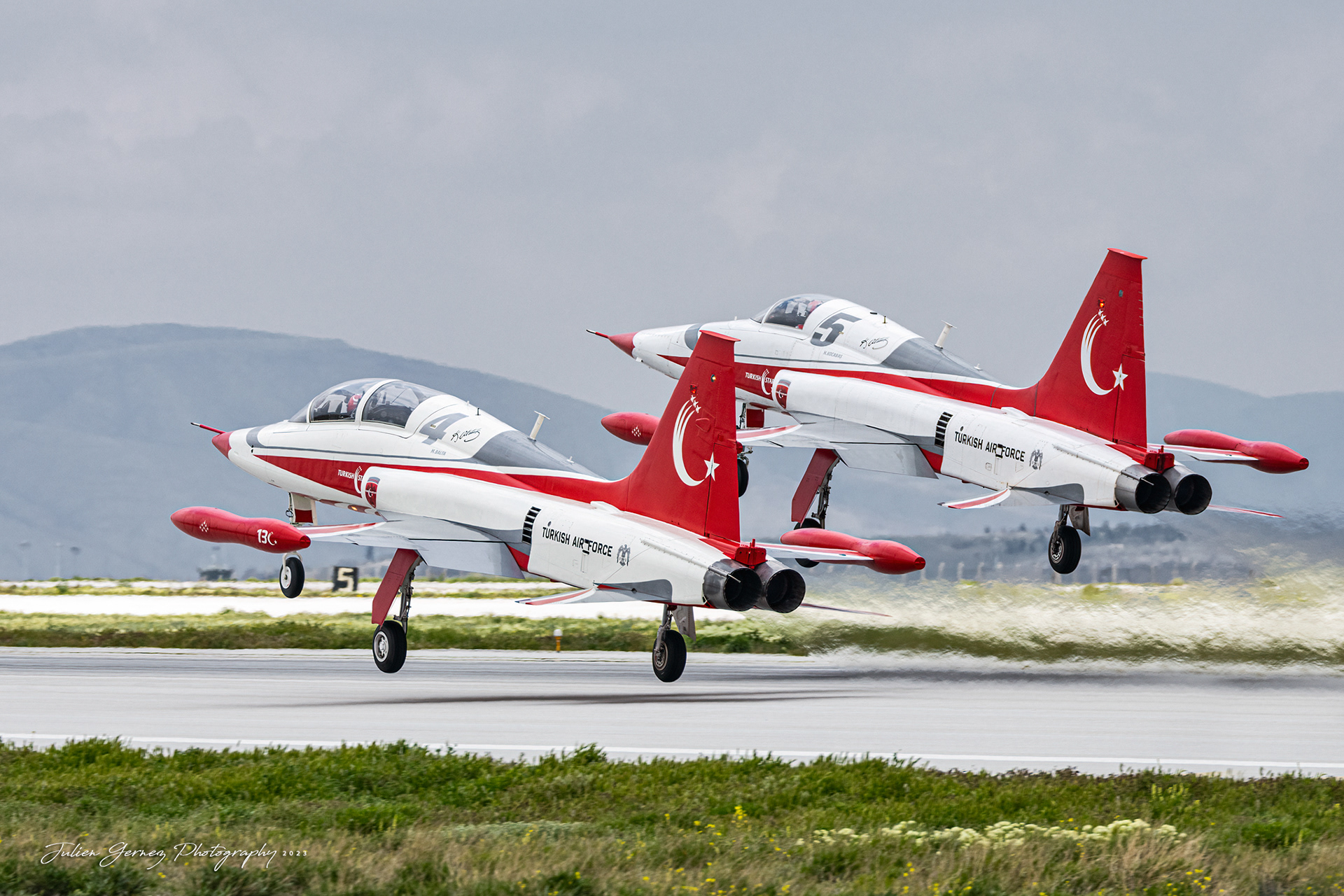 Northrop NF-5B-2000 / NF-5A-2000 Freedom Fighter - Turkish Air Force - 134 Filo "Türk Yildizlari" / Turkish Stars