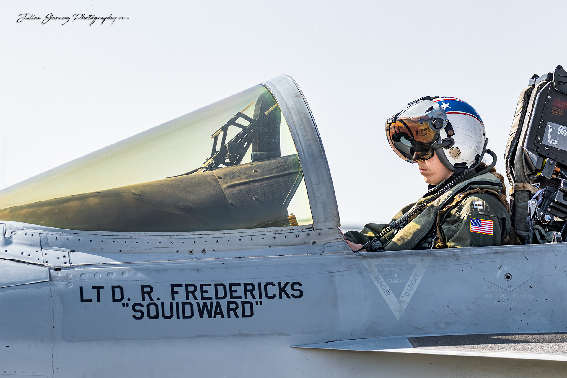 Boeing F/A-18F Super Hornet - US Navy - VFA-22 "Fighting Redcocks"